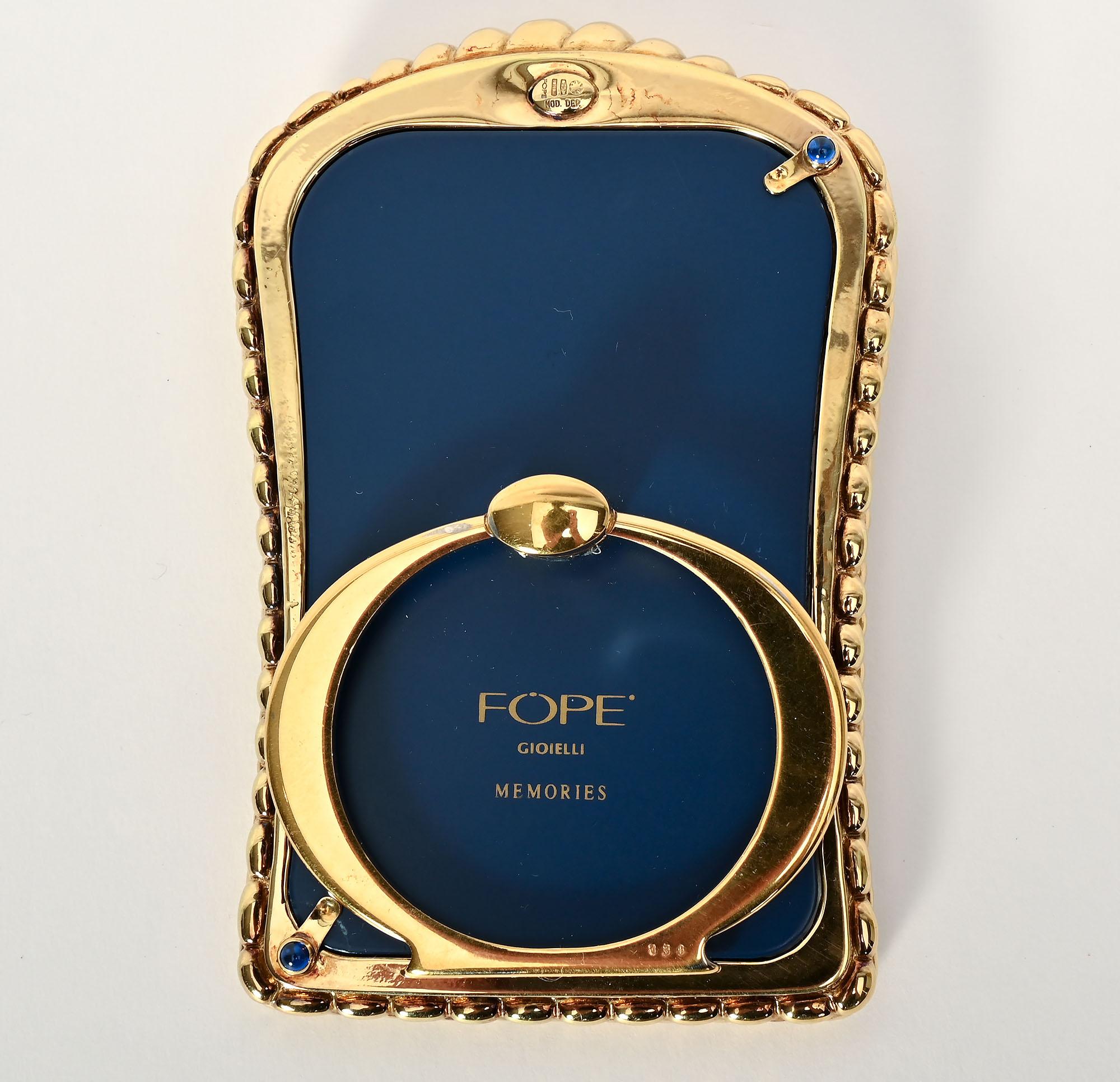 Fope Gioielli Elegant 18 Karat Gold Picture Frame For Sale 1