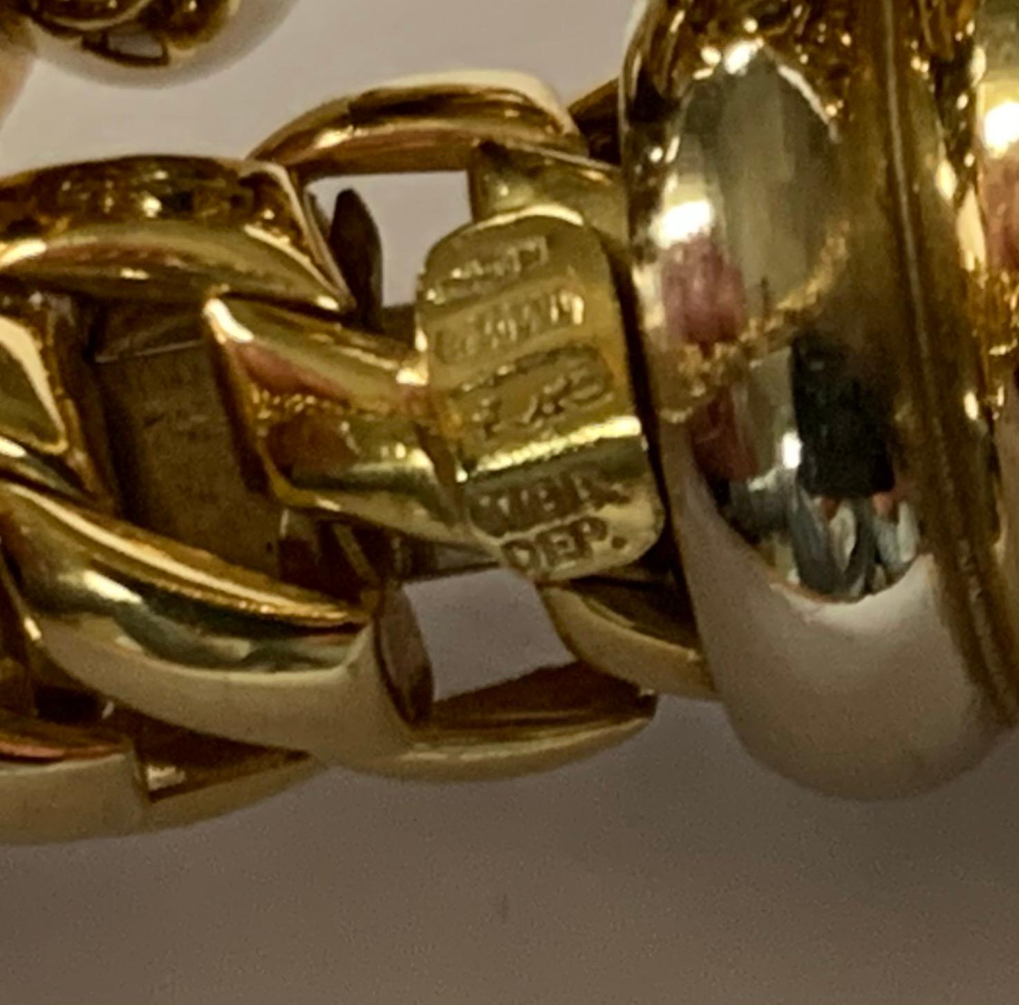Fope Italian 18 Karat Yellow Gold Coil Bracelet Pearl Endcaps In Good Condition In Zurich, Zollstrasse