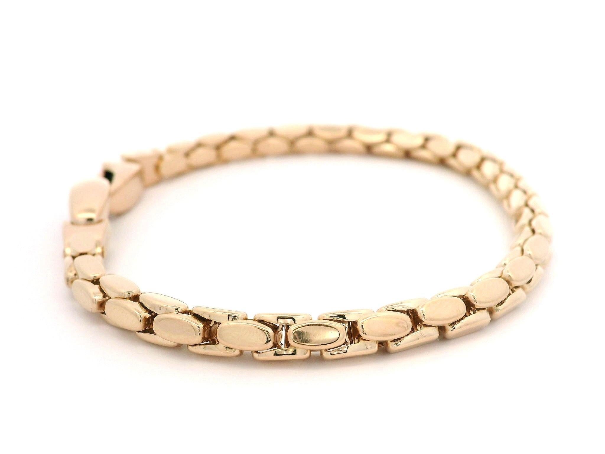 Fope Italian Well Made 18k Rose Gold Polished Finish Link Chain Bracelet In Excellent Condition In Montclair, NJ
