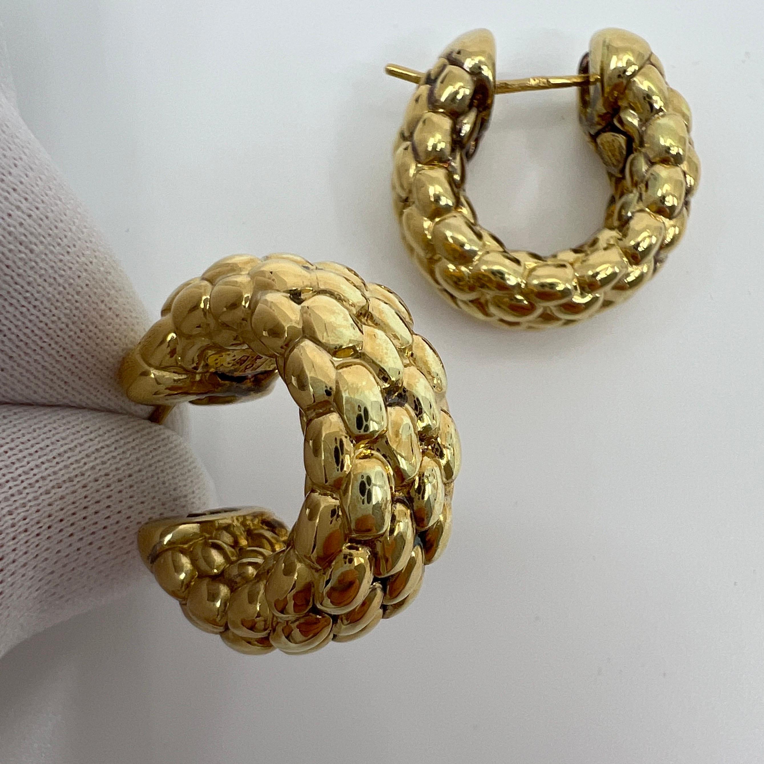 The Italian family owned company of Fope started out as a traditional workshop in 1929 and has now evolved into one of the most recognisable and desired luxury jewellery brands in the world. Each elegant and finely crafted piece is designed and