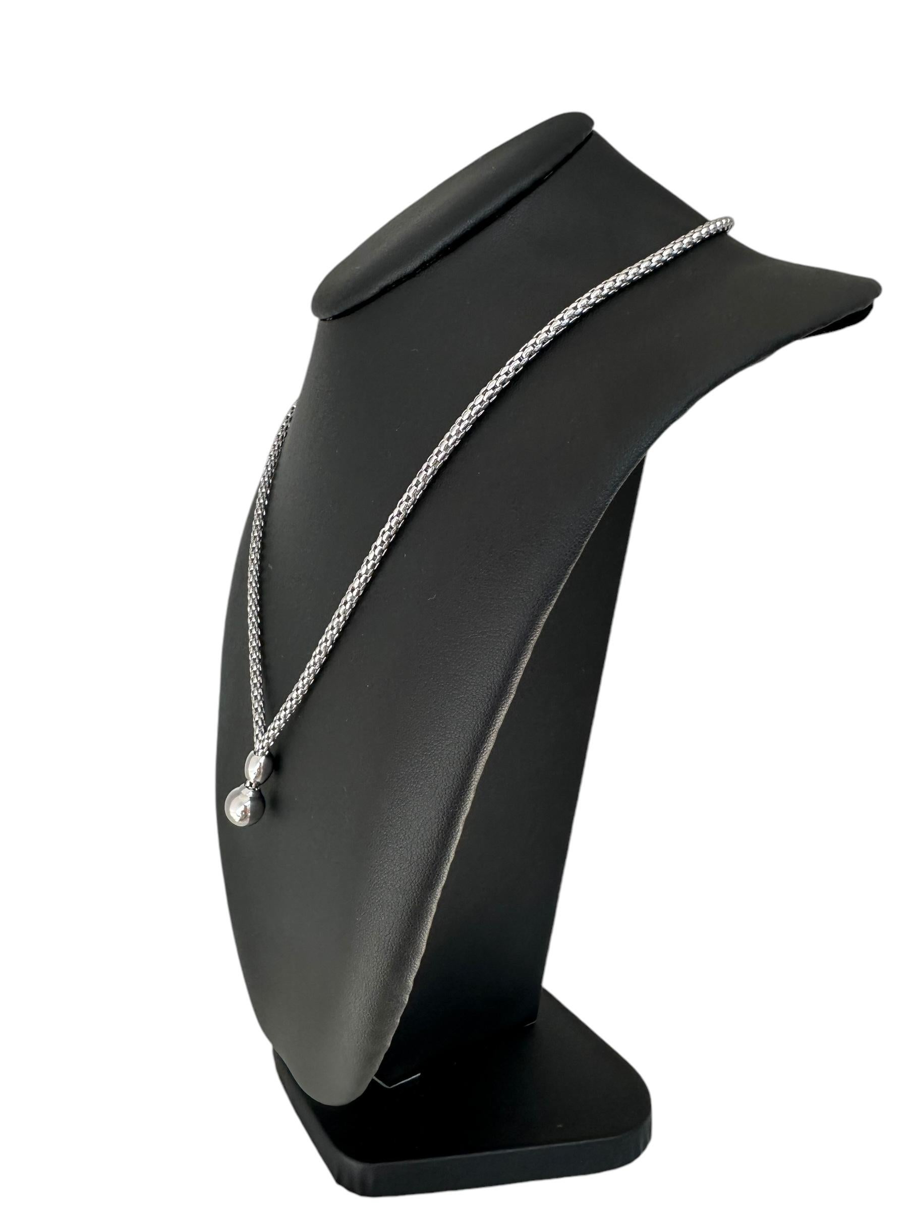 Fope White Gold Fashion Pendant Necklace In Good Condition For Sale In Esch sur Alzette, Esch-sur-Alzette