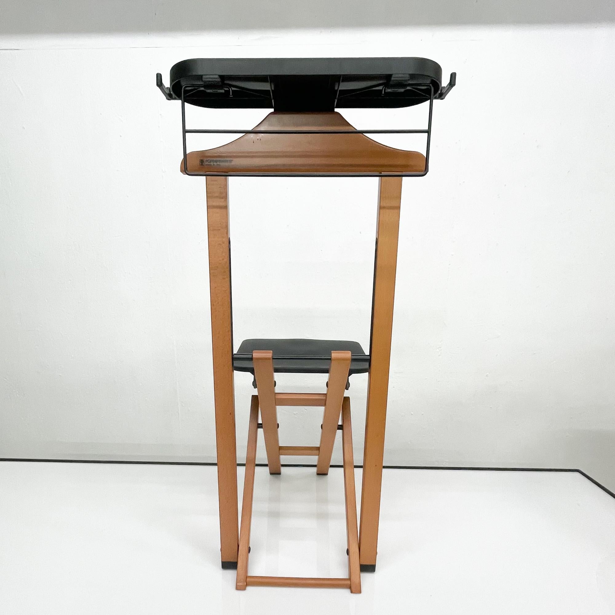 Late 20th Century 1990s Foppapedretti Gentleman's Suit Chair Folding Valet Stand Italy