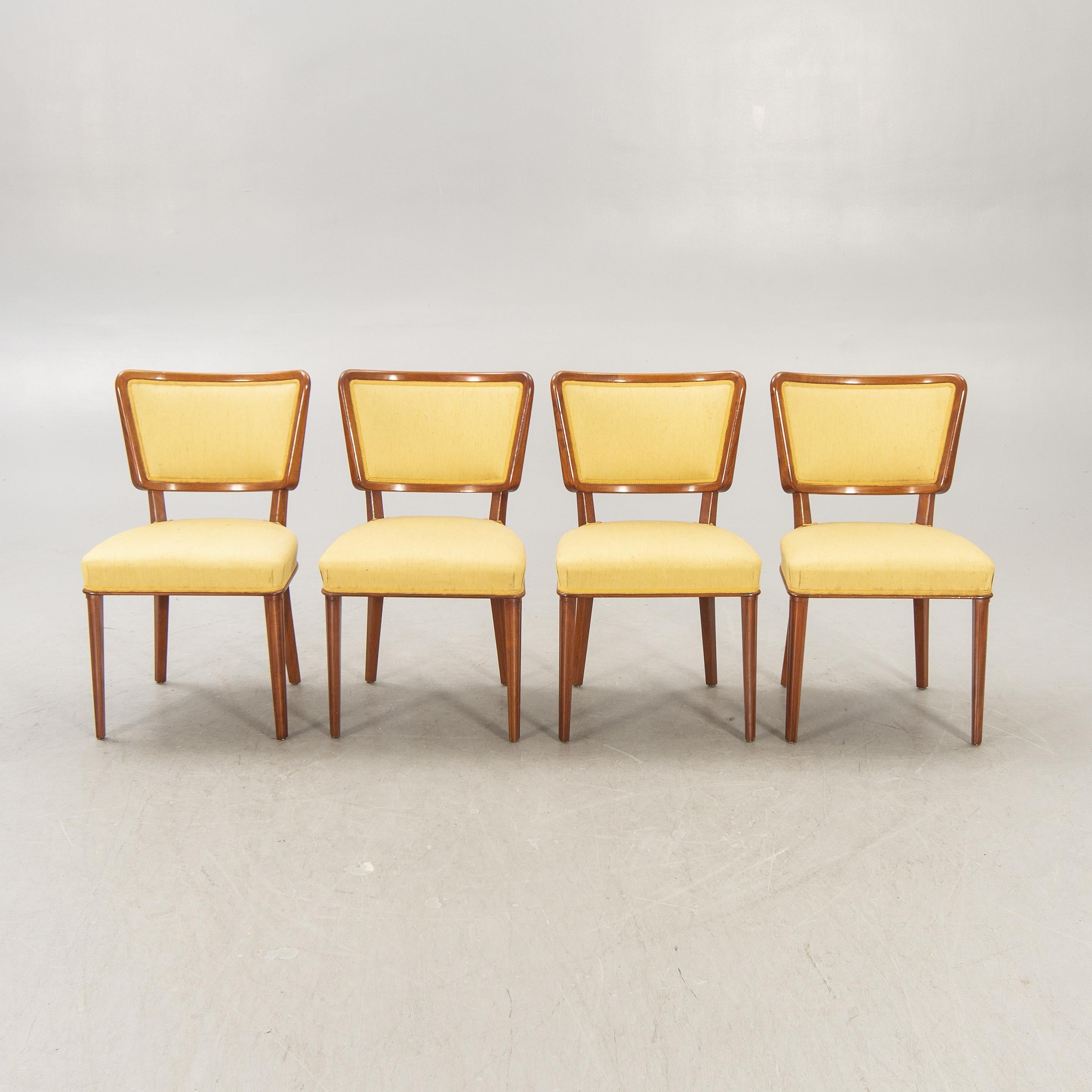 For Claire - Set of Four Swedish Modern Dining Chairs, Sweden, 1950s

The work of Swedish Modern designers and cabinetmakers - like this set of dining chairs - remains disarmingly fresh over 80 years after their creation, mixing both Art Deco and
