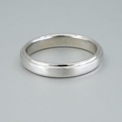 Für ihren Orion Ehering aus Platin