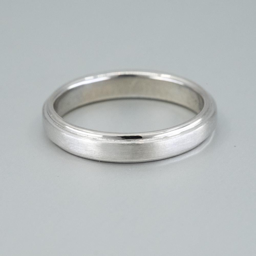 Contemporary For Her Orion Wedding Ring in Platinum For Sale