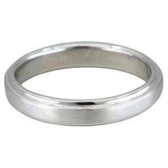 Pour sa bague de mariage Orion en platine