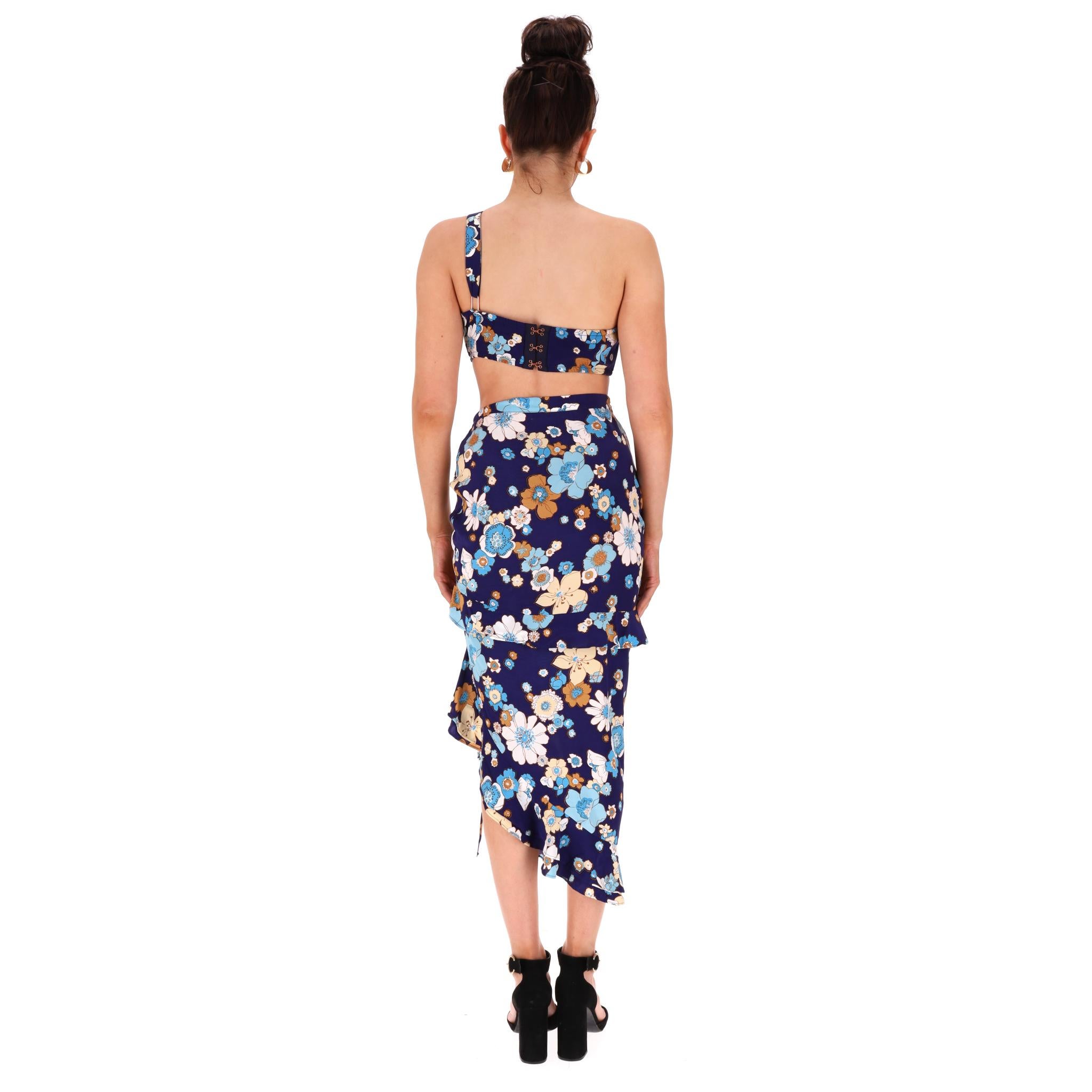 For Love & Lemons Asymmetrisches Oberteil mit Blumenmuster und passender Rock im Set im Zustand „Hervorragend“ im Angebot in London, GB