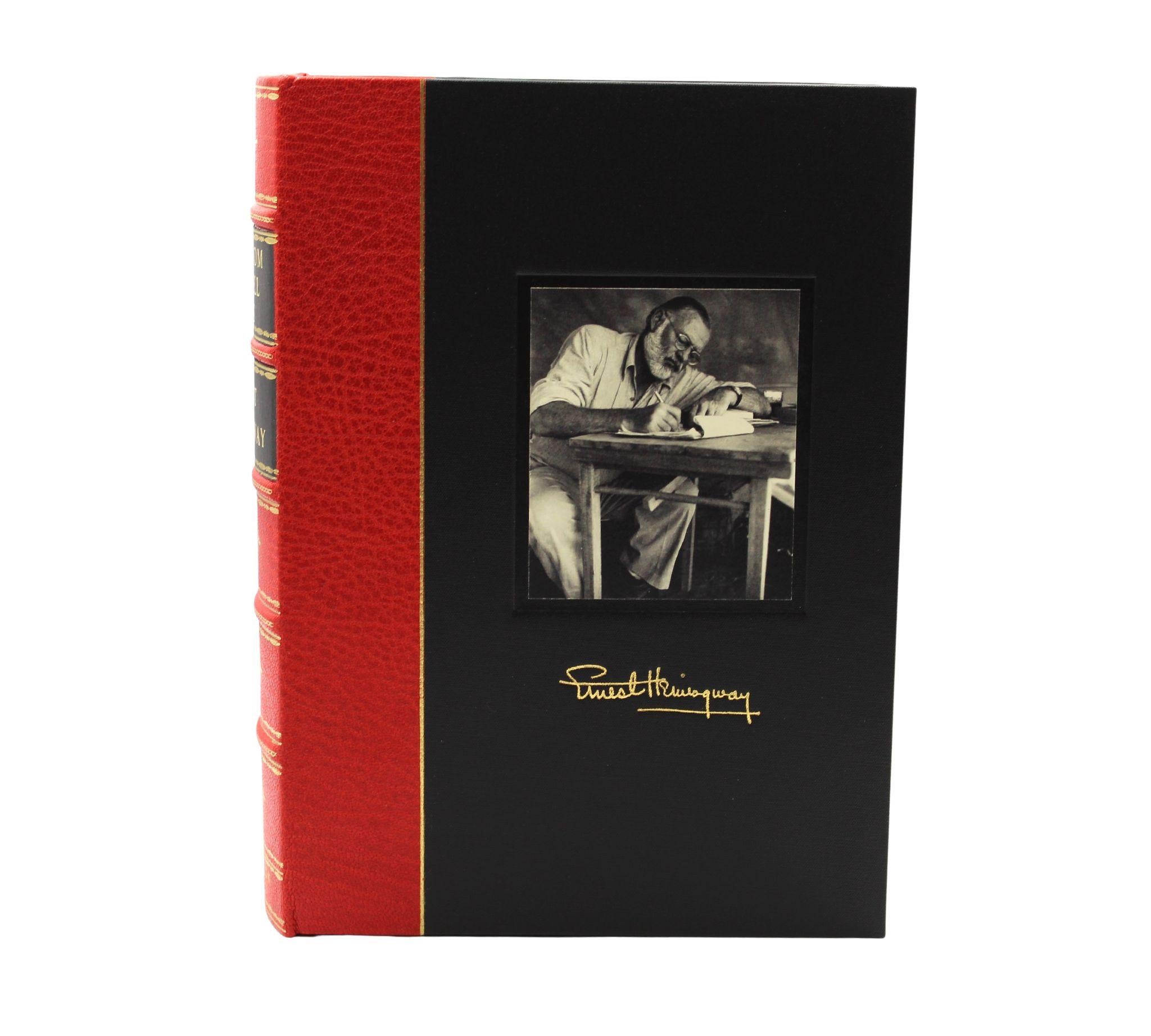 Pour Whom the Bell Tolls d'Ernest Hemingway, première édition dans son DJ original, 1940 en vente 5