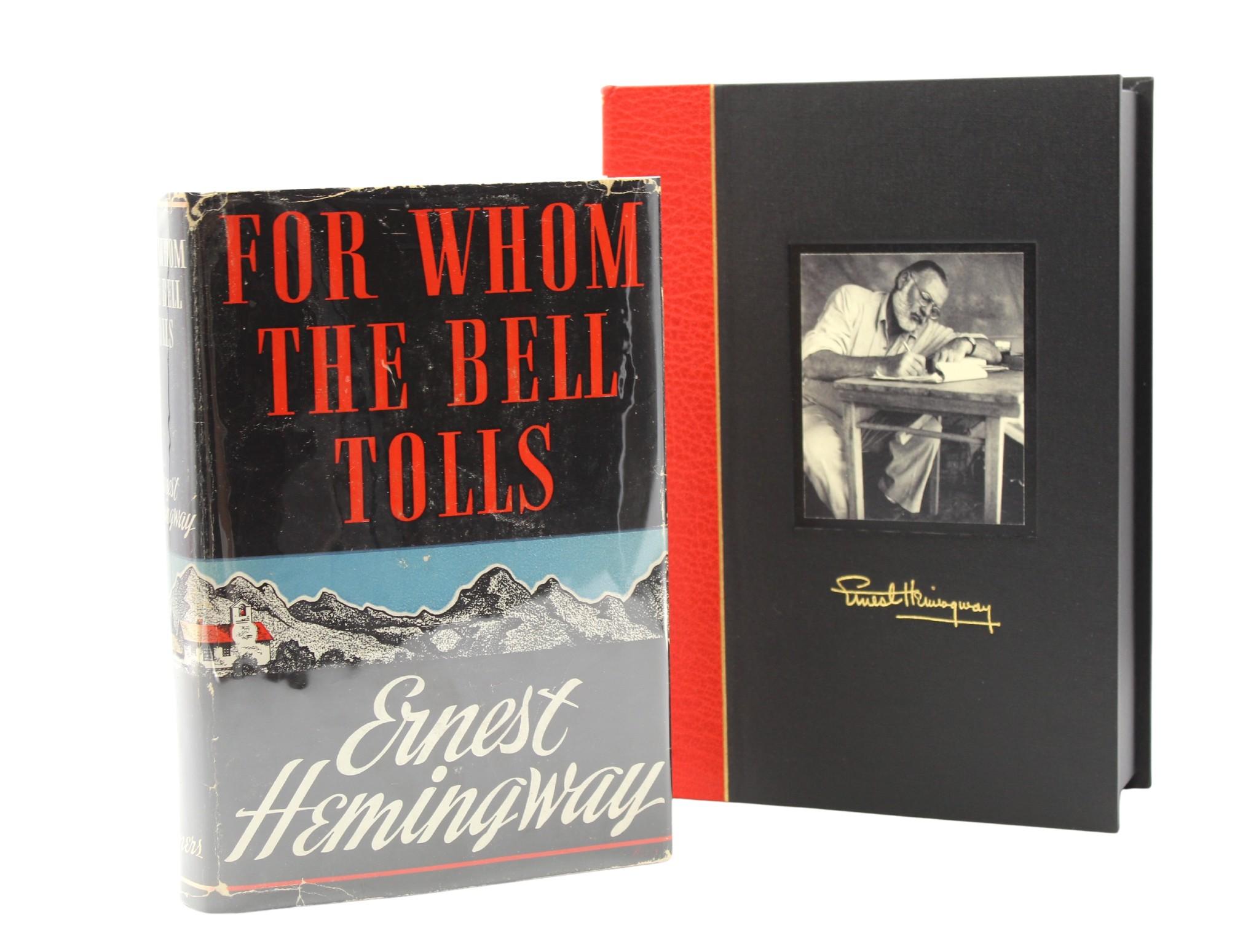Hemingway, Ernest. Pour qui sonne le glas. New York : Charles Scribner's Sons, 1940. Première édition, première impression. Octavo. Couverture en toile beige de l'éditeur, jaquette de première édition. Présenté dans un nouvel étui d'archives en cuir