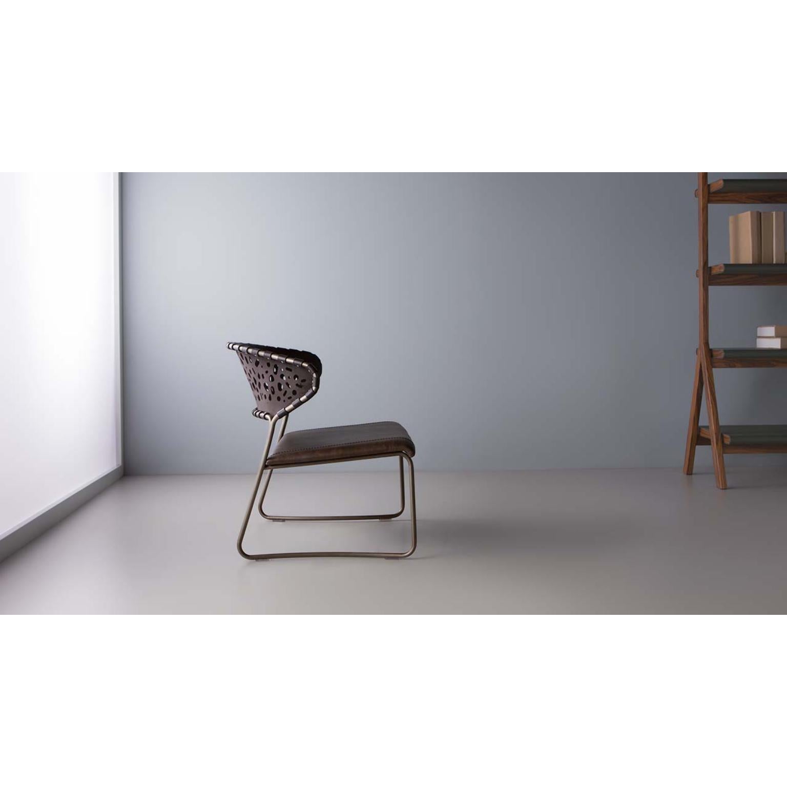 Foratta Lounge Chair by Doimo Brasil In New Condition For Sale In Geneve, CH
