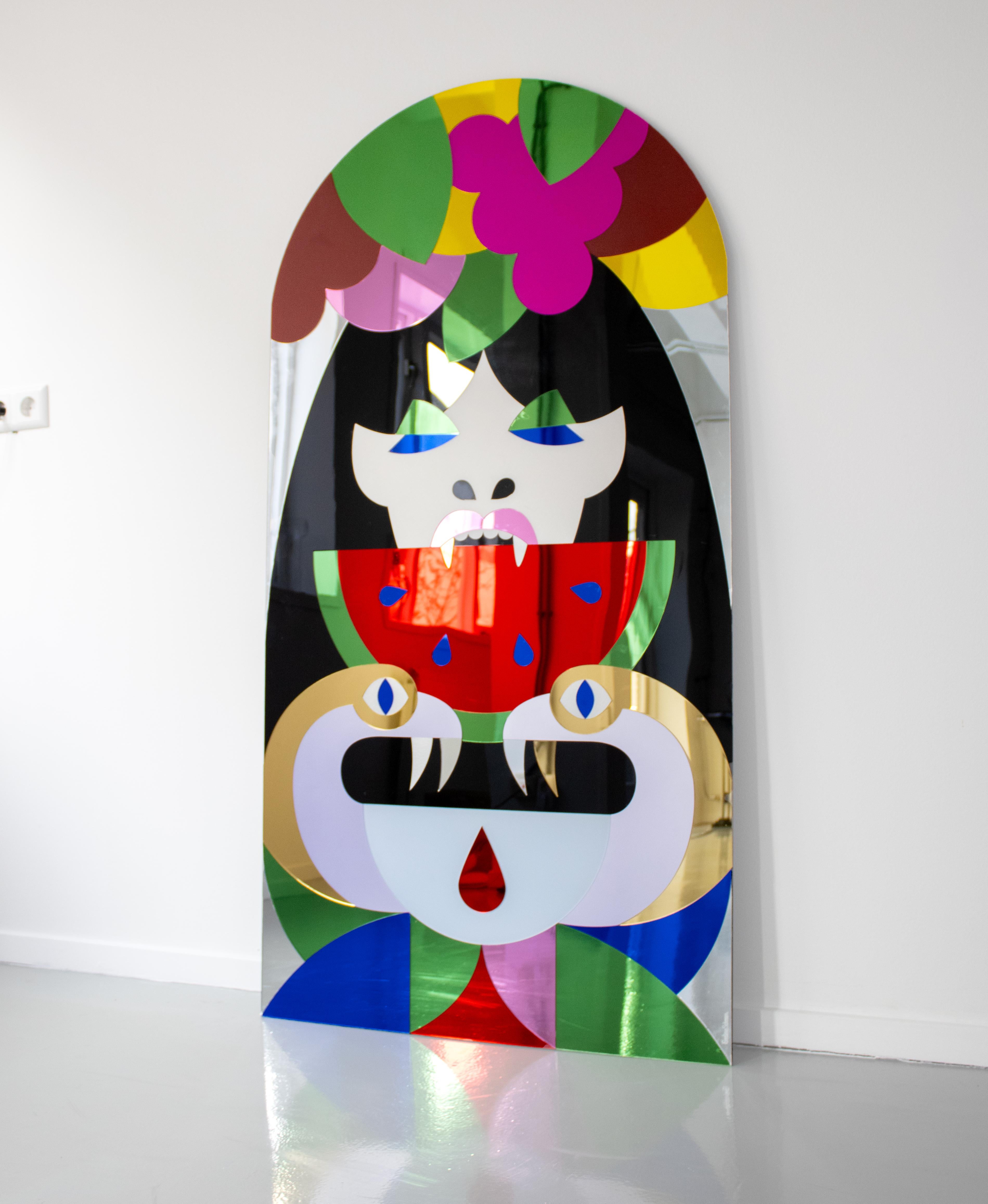 Forbidden Fruit is a 150cm tall colorful mirror artwork designed and created by Eveline Schram. The work is entirely made of a diverse array of plexiglass materials, including reflective colored mirror-, frost-, metallic- and stonelook surfaces. The