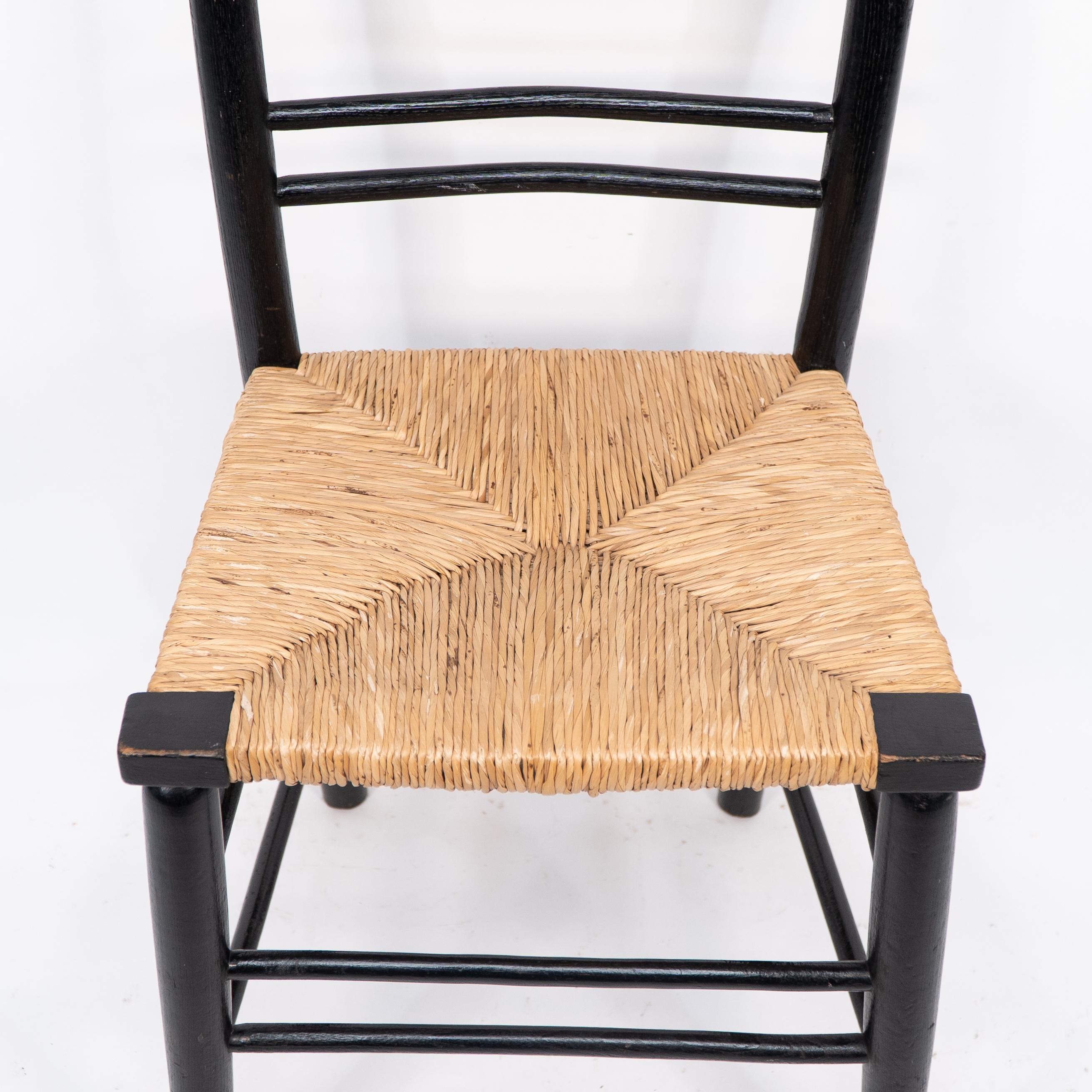 Morris & Co attr to Philip Webb. Aesthetic Movement pair rush seat Sussex chairs For Sale 5