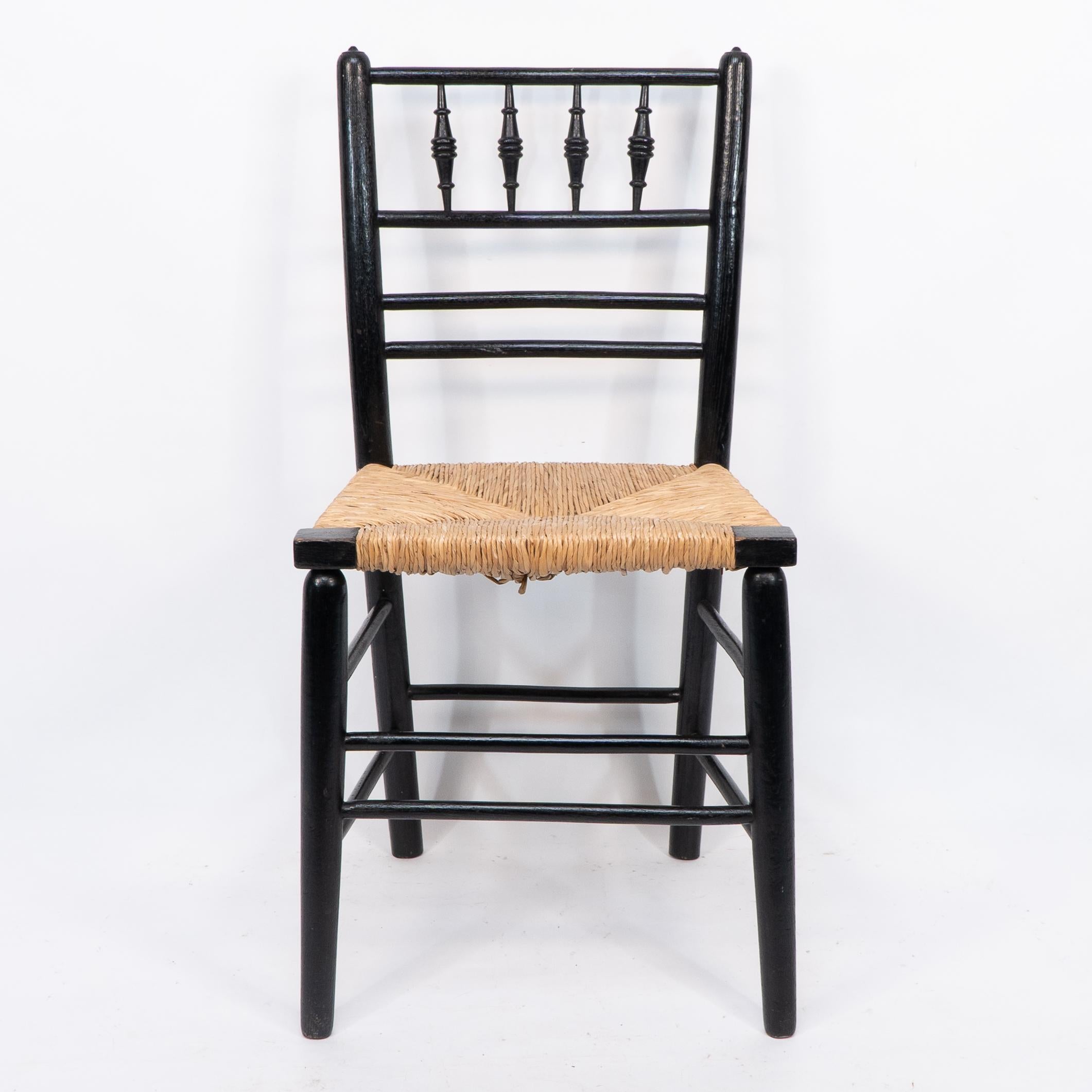 Morris & Co attr to Philip Webb. Aesthetic Movement pair rush seat Sussex chairs For Sale 7