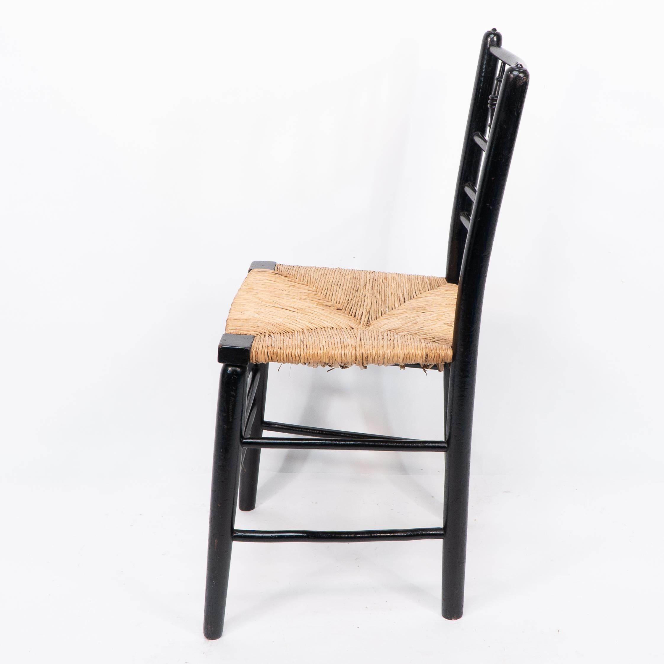 Morris & Co attr to Philip Webb. Aesthetic Movement pair rush seat Sussex chairs For Sale 9