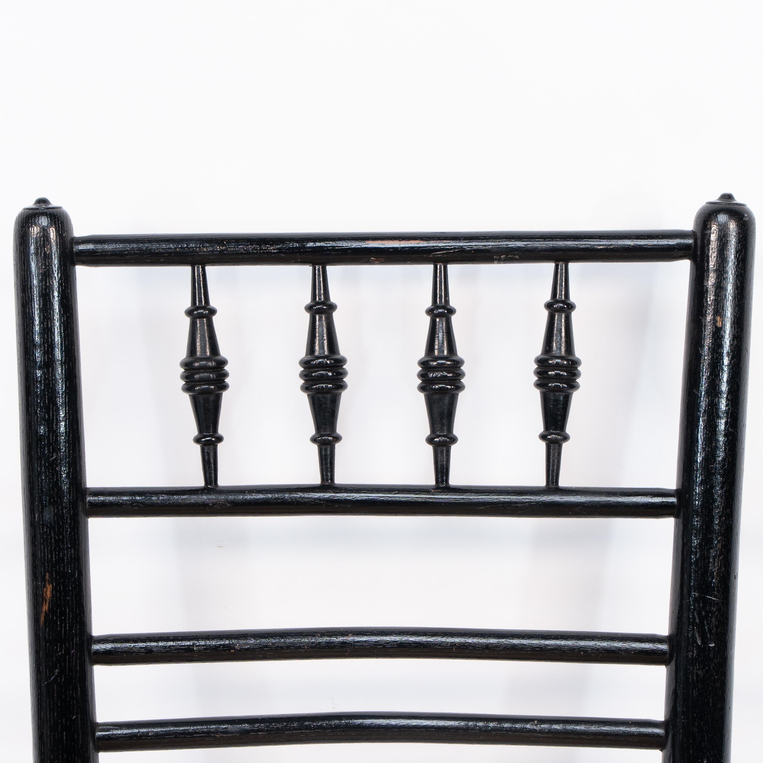 Morris & Co attr to Philip Webb. Aesthetic Movement pair rush seat Sussex chairs For Sale 11