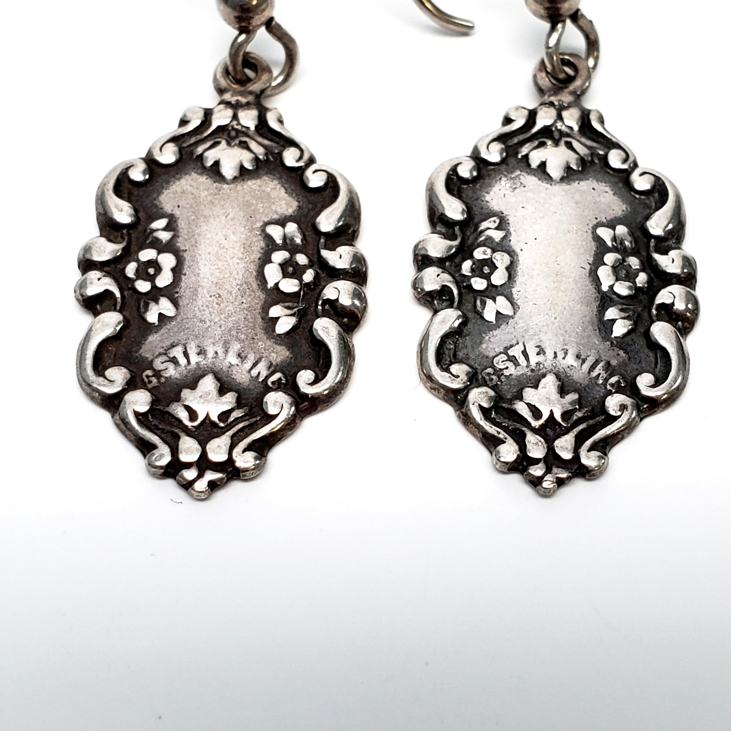 Foree Sterling Silver Dangle Earrings In Good Condition In Washington Depot, CT