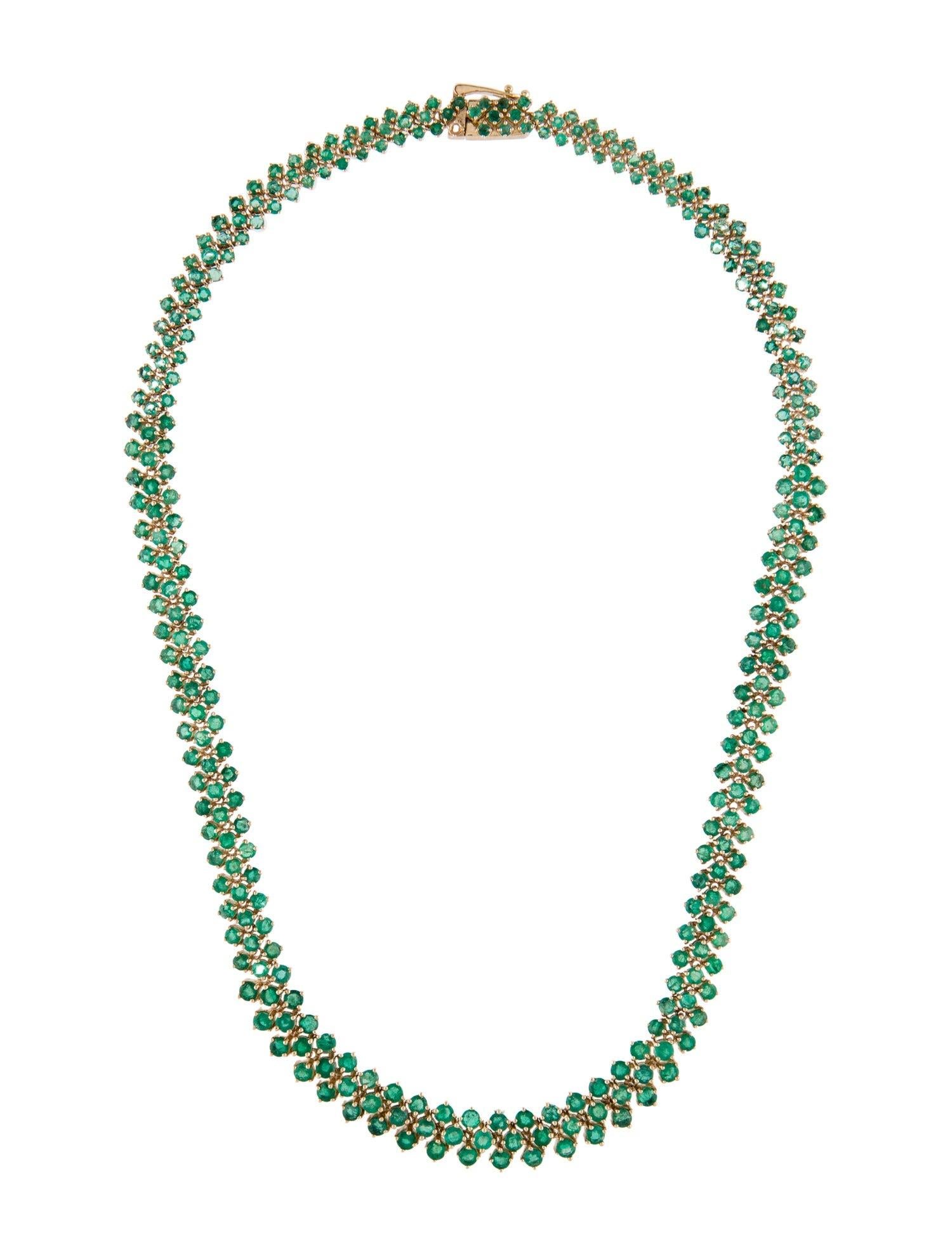 14K Emerald Graduated Collar Necklace: Exquisite Luxury Statement Jewelry Piece In New Condition For Sale In Holtsville, NY