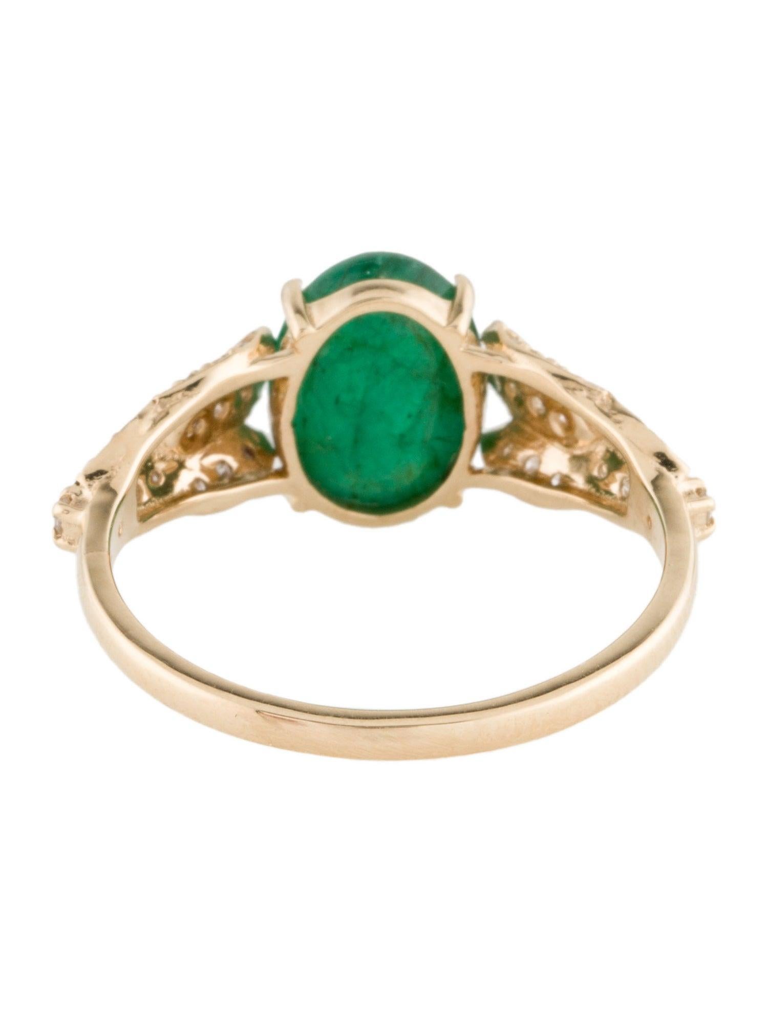 Brilliant Cut Luxurious 14K Emerald & Diamond Cocktail Ring - 2.90ct Gemstone - Size 8 For Sale