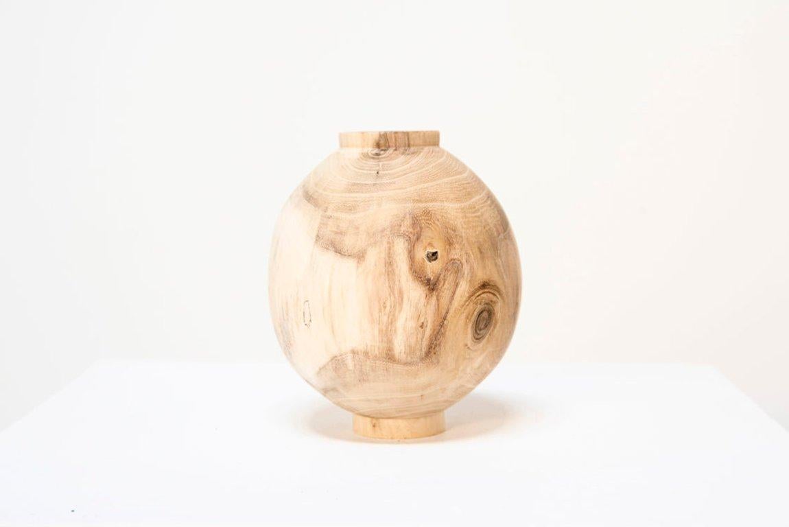 FOREST + FOUND

Black Locust Moon Jar
London, 2018
Pseudo acacia

Measurements
13 x 16h cm
5,11 x 6,29h in

Biography
Artists Max Bainbridge and Abigail Booth set up their studio practice, Forest + Found, in early 2015 as a space for