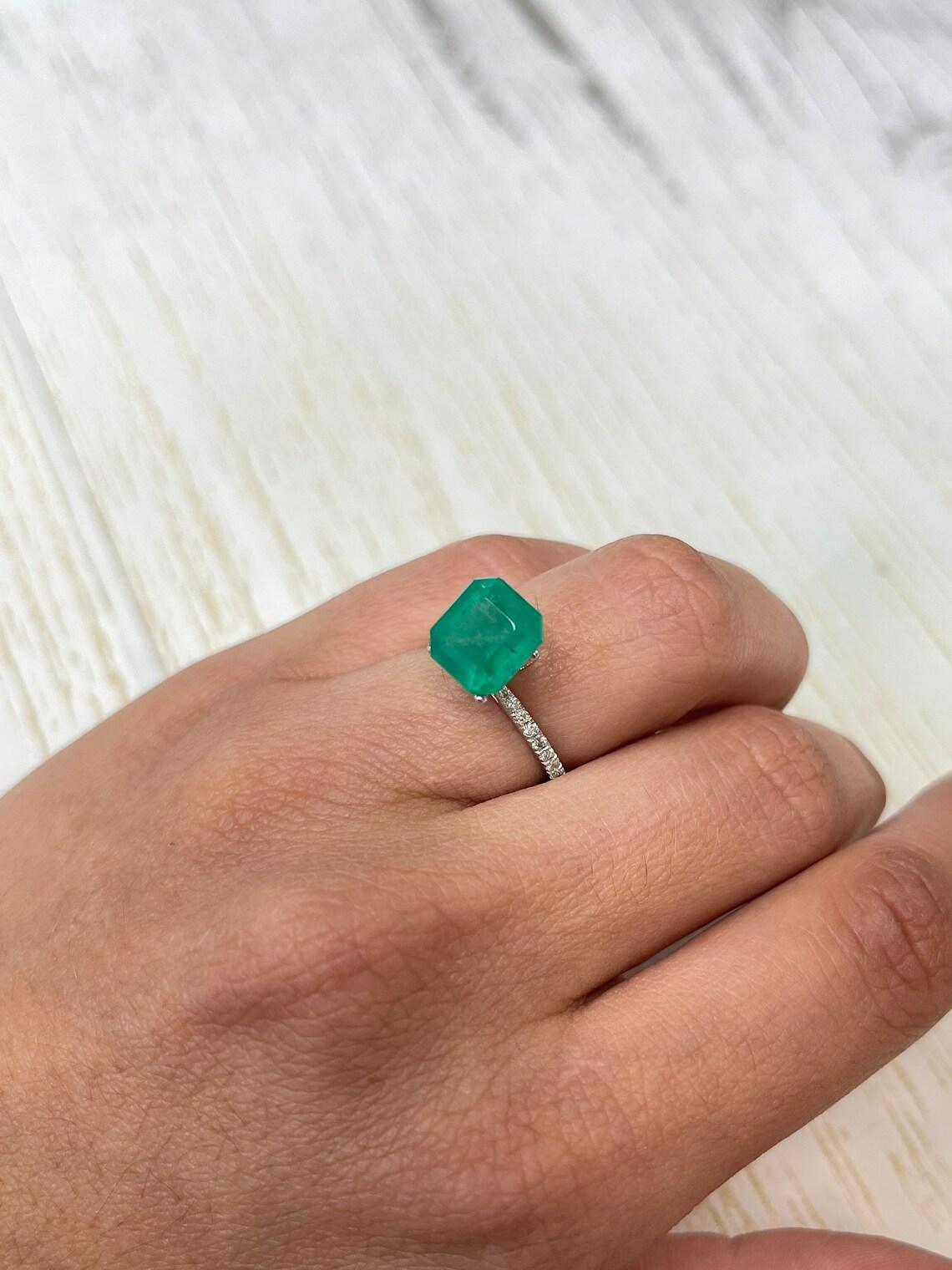 Waldgrün 4,34 Karat Asscher-Schliff Muzo kolumbianischen Smaragd Edelstein - Mai Birthstone im Angebot 2