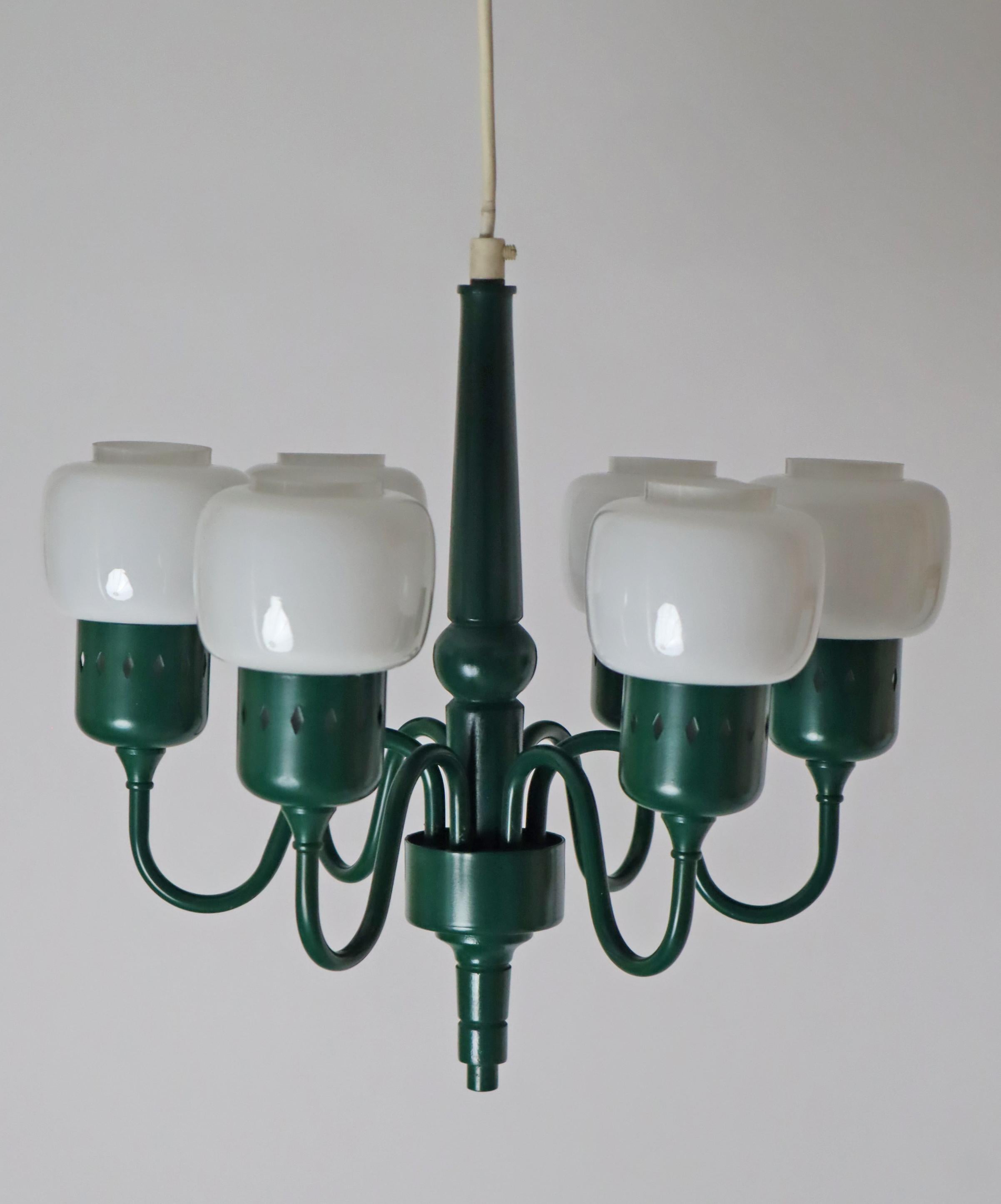 Lustre vert forêt de Hans-Agne Jakobsson Modèle 526 Suède 1970 en vente 4