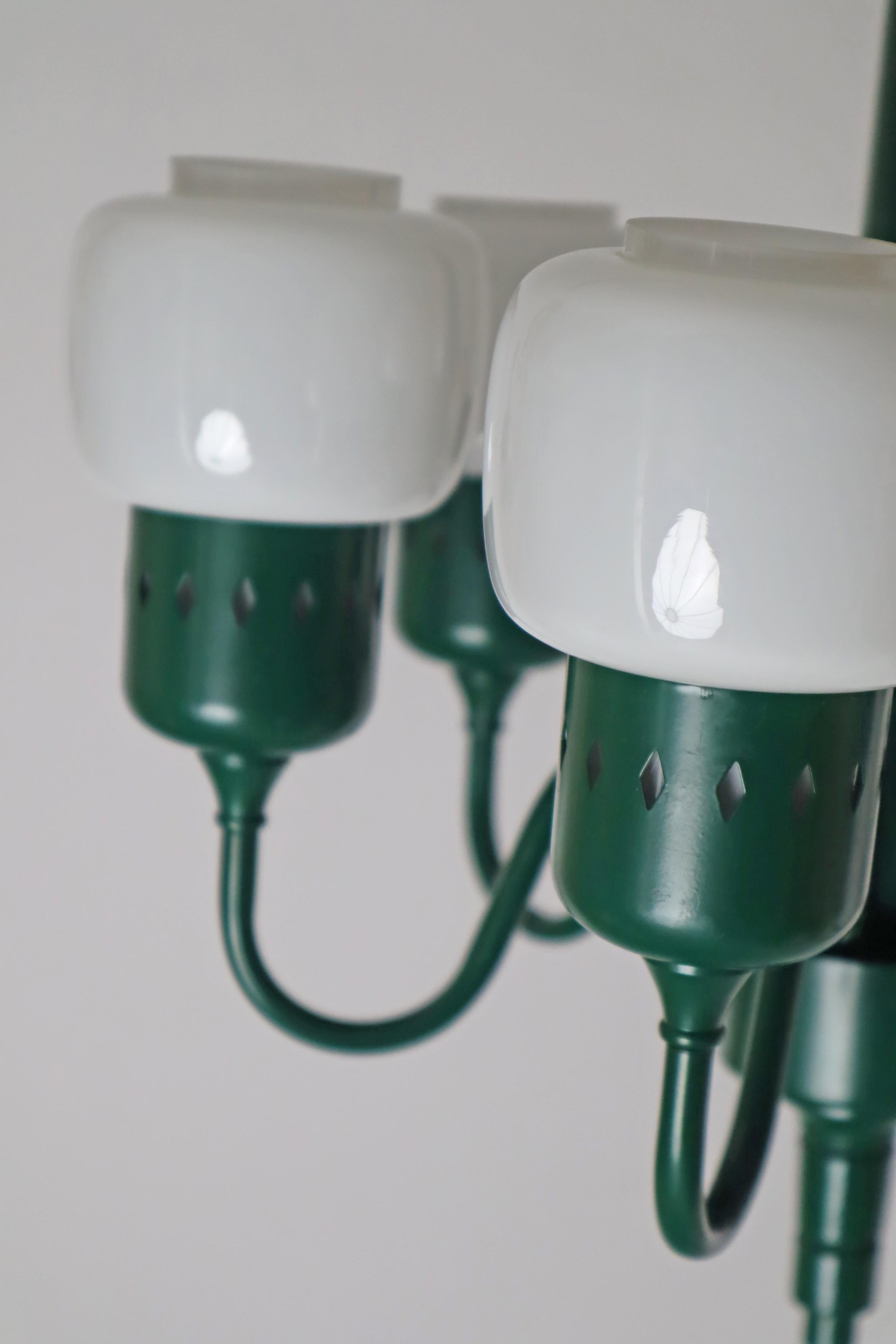 Lustre vert forêt de Hans-Agne Jakobsson Modèle 526 Suède 1970 en vente 5