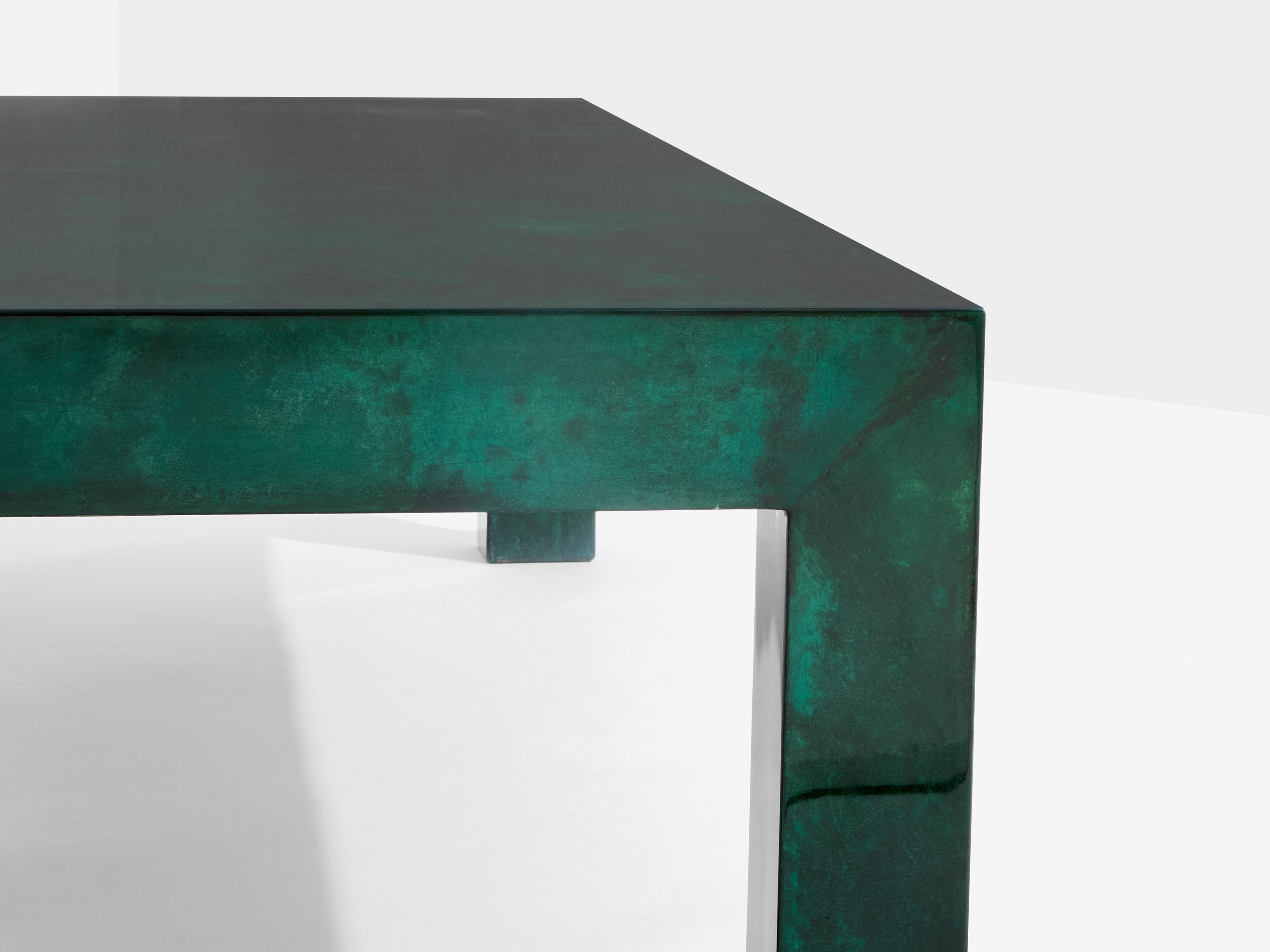 Forest Green Couchtisch aus Ziegenleder und Pergament von Aldo Tura, 1960er Jahre im Angebot 2