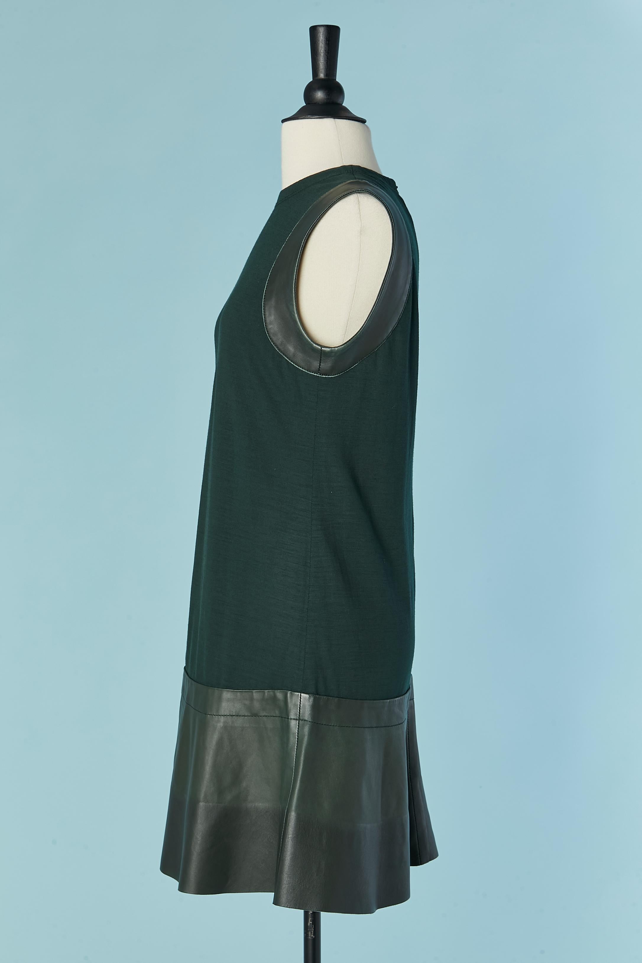 Forest Green ärmelloses Kleid aus Leder und Wolljersey BALENCIAGA im Zustand „Gut“ im Angebot in Saint-Ouen-Sur-Seine, FR