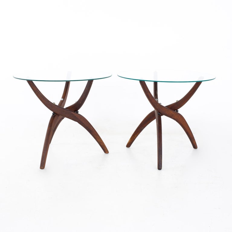 Forest Wilson Mid Century Side End Tables, a Pair For Sale at 1stDibs