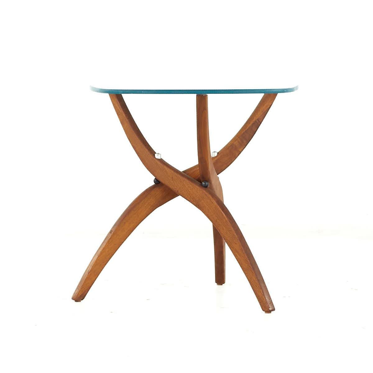 Forest Wilson Mid Century Walnut Side Tables – Pair For Sale 1