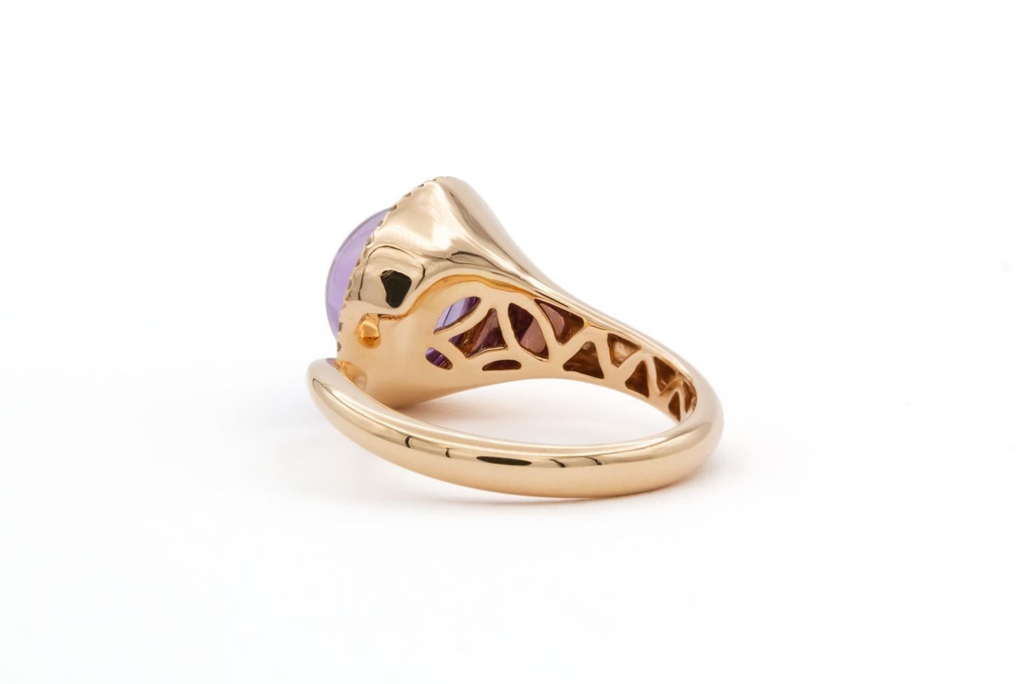 Contemporary Forever 18k Rose Gold Purple Amethyst & Diamond Cocktail Fashion Ring For Sale