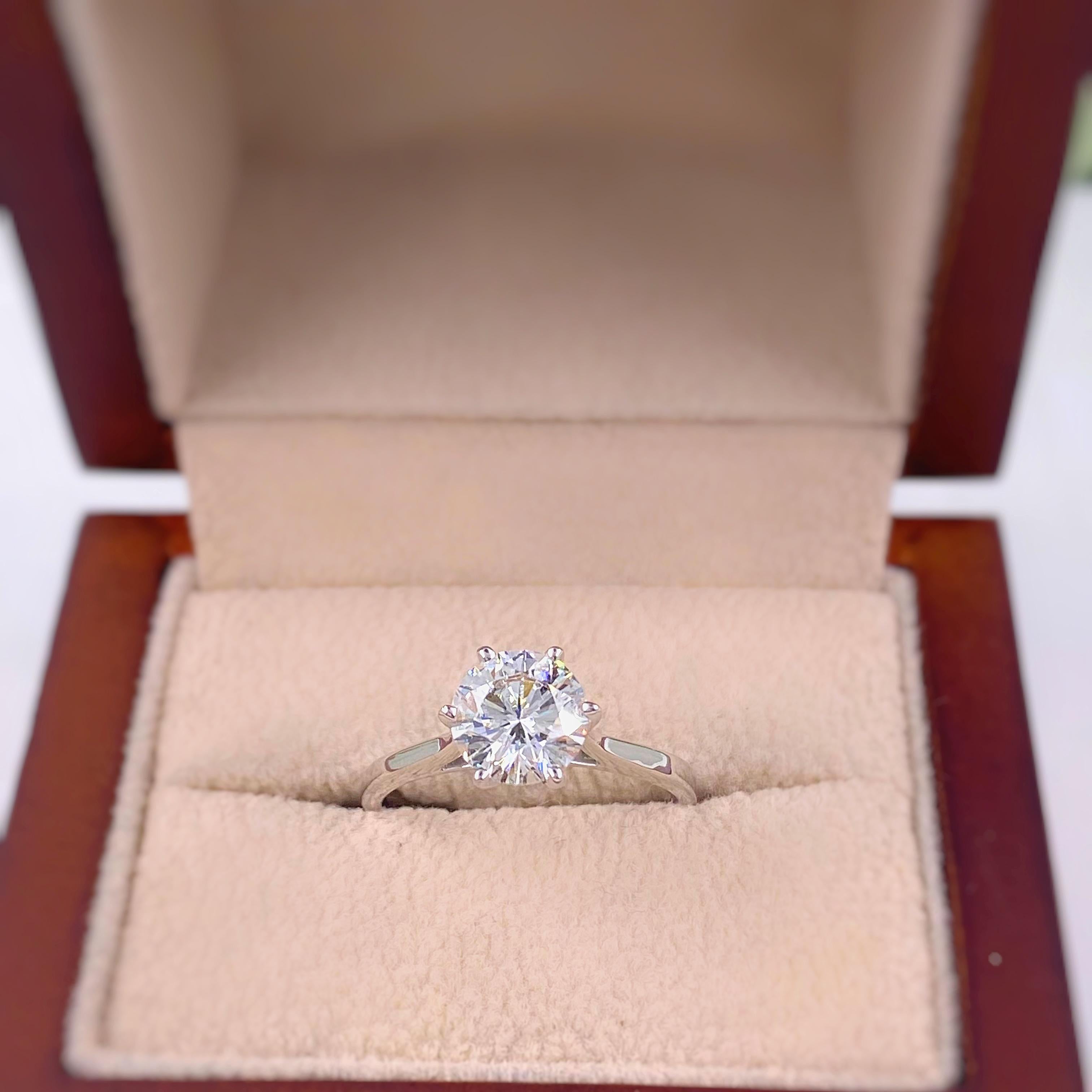 Women's or Men's Forevermark Round Brilliant Diamond Solitaire Ring 14 Karat White Gold