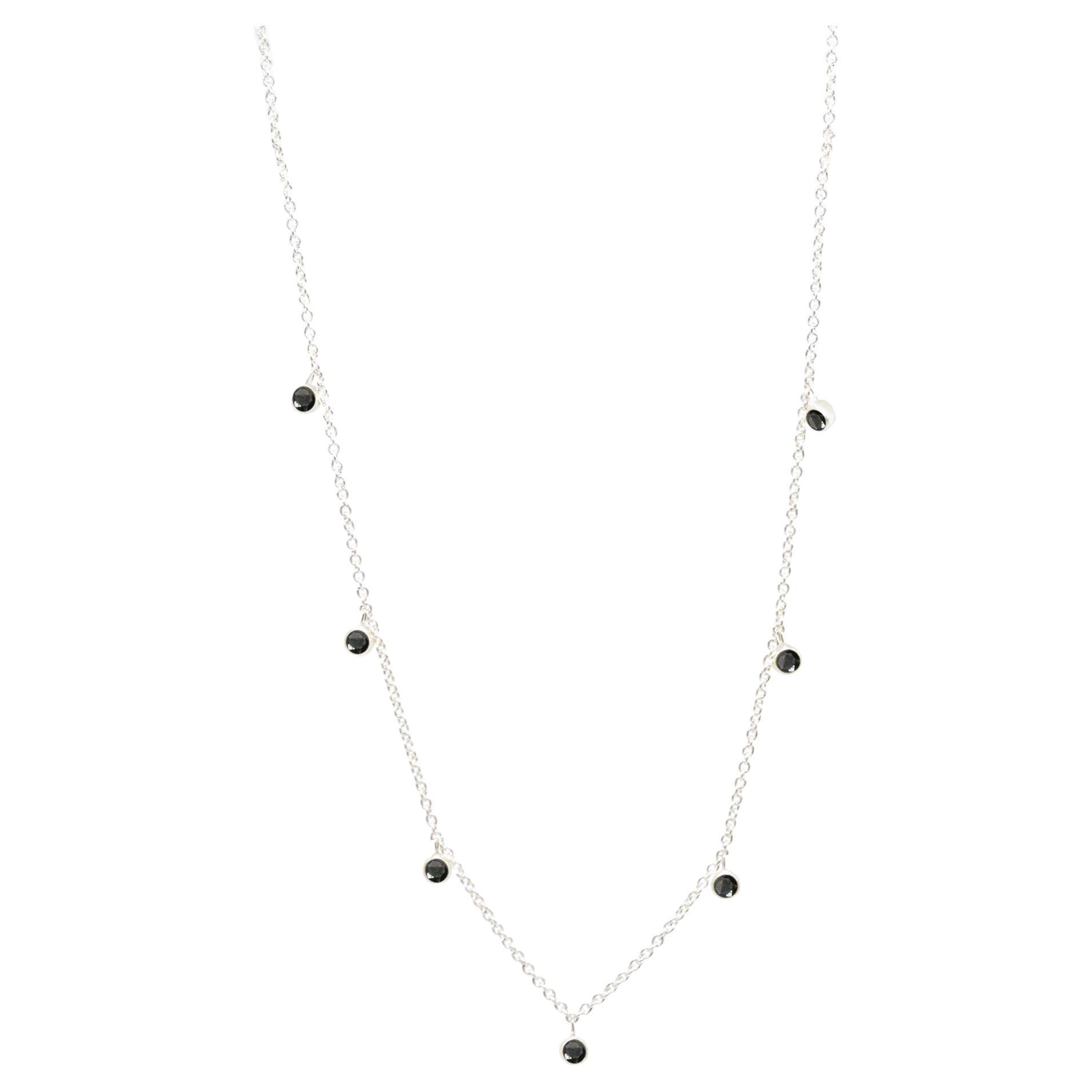 Collier en argent et spinelle noire forgée en vente