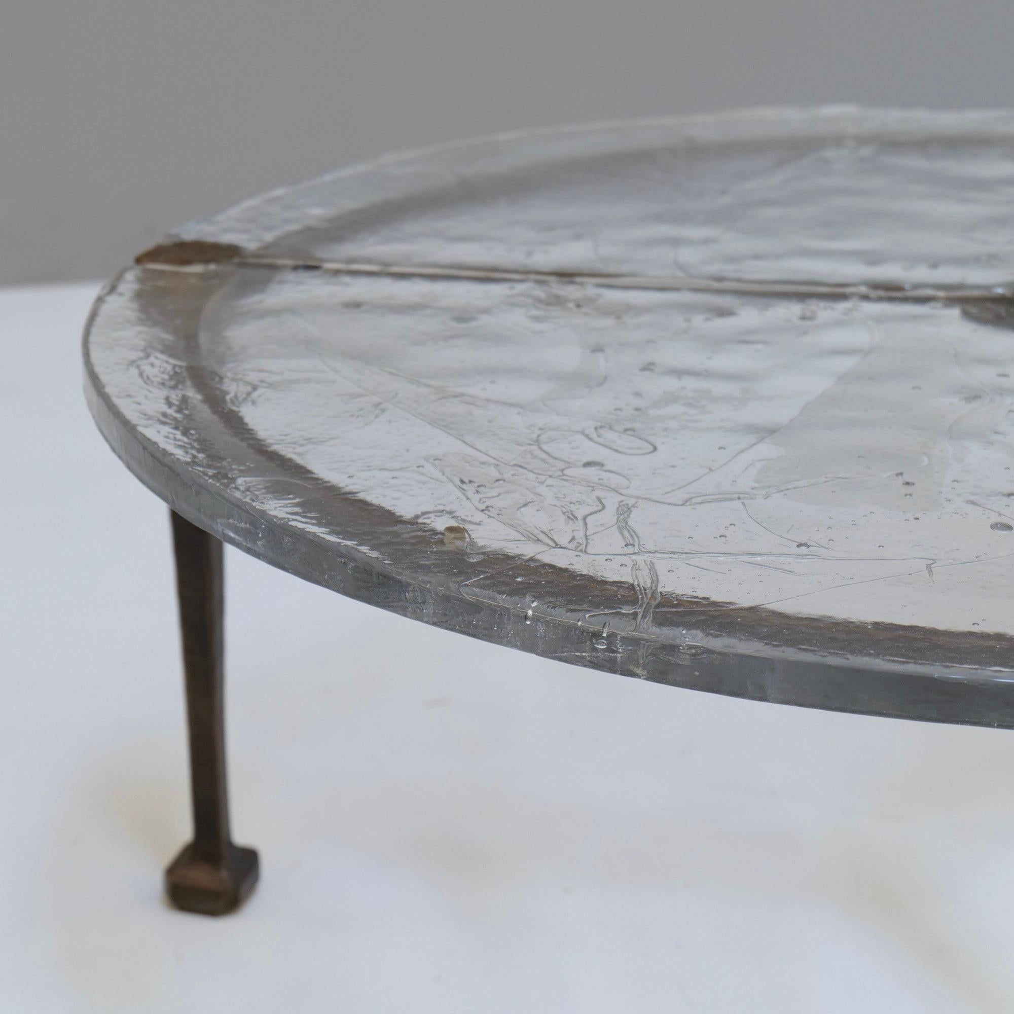 forged bronze & cast crystal glass round table by Lothar Klute - 1980s brutalism In Excellent Condition In Saarbrücken, SL