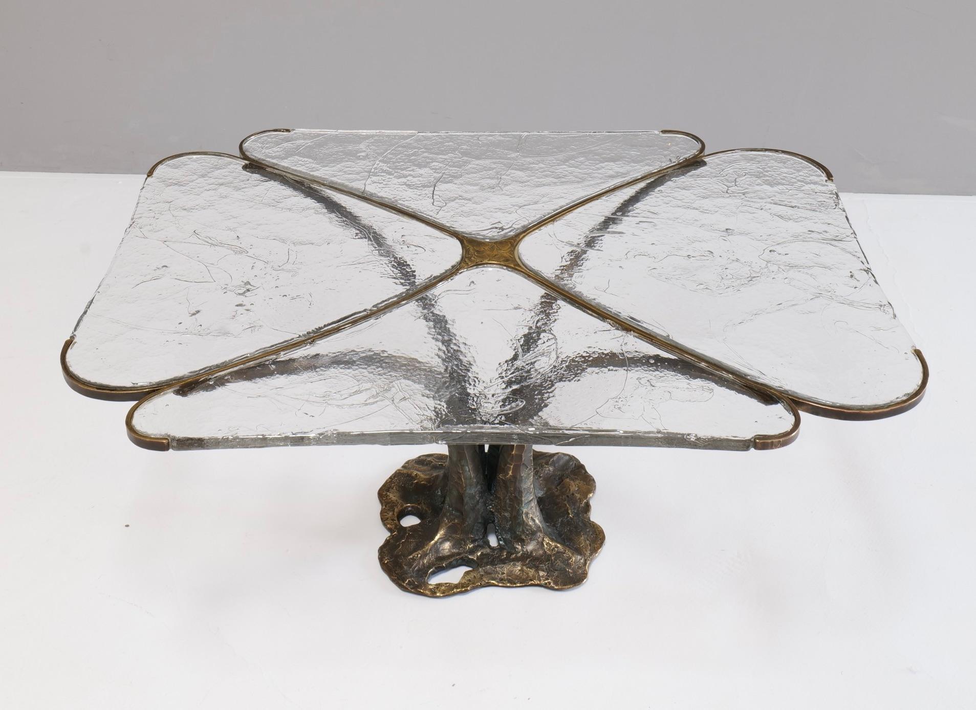 Table en bronze forgé avec découpe  verre en cristal de plomb - par Lothar Klute Excellent état - En vente à Saarbrücken, SL