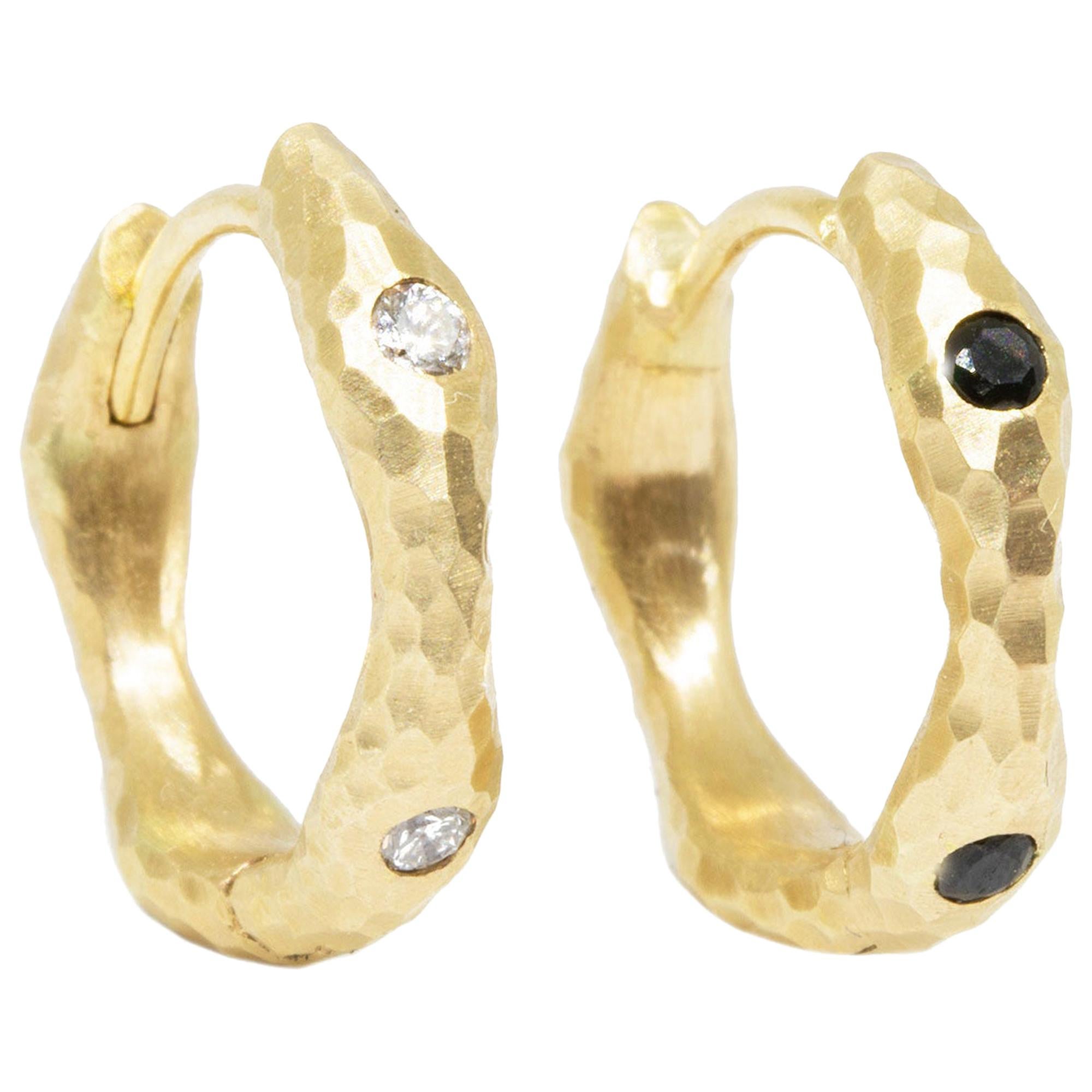 Forged Diamond and Black Spinel Gold 14 Karat Reversible Huggies For Sale