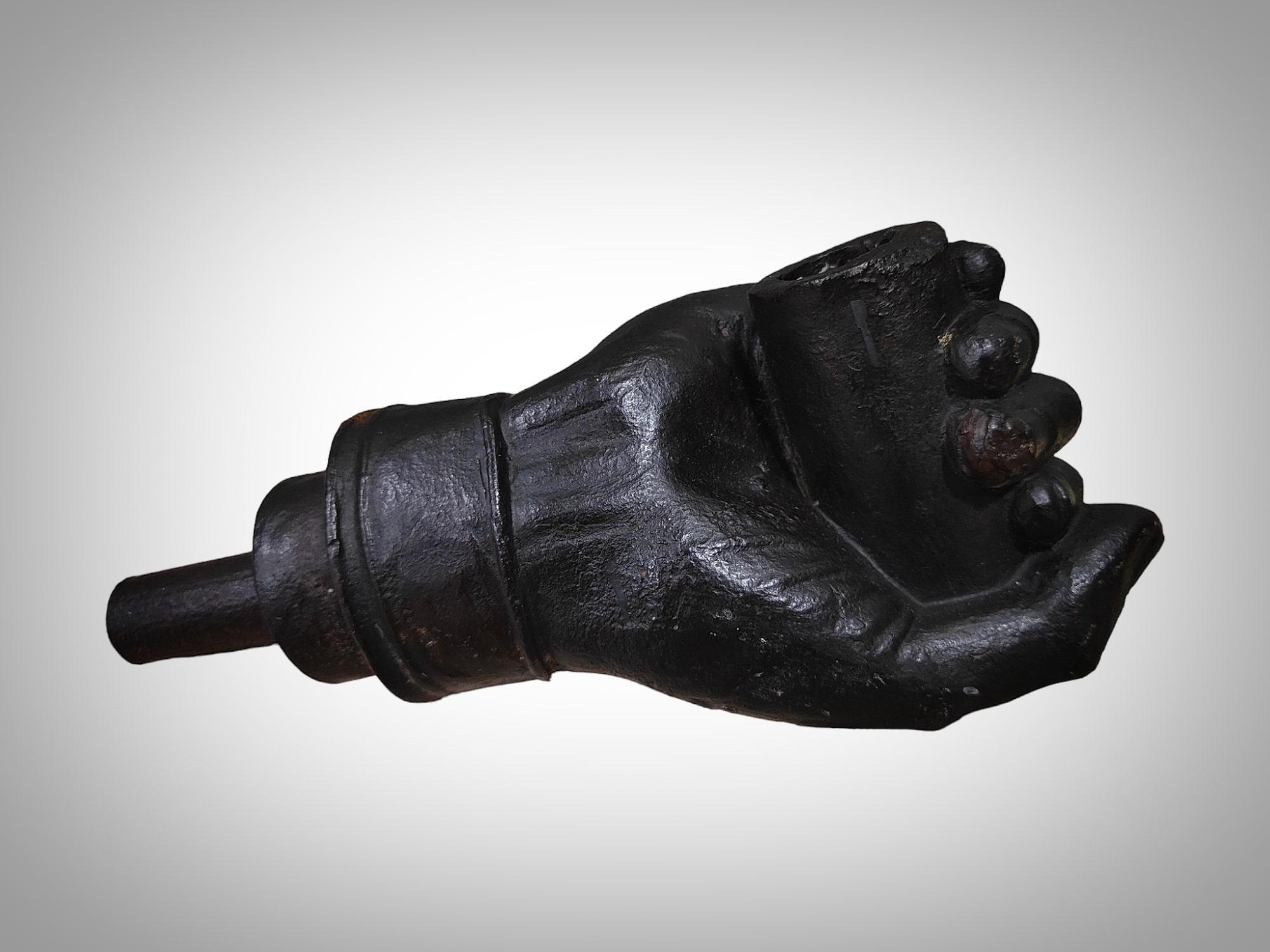 Forged Iron Hand Sculpture - Elegant Artisan-Crafted Piece at the Forge by a Mas 1