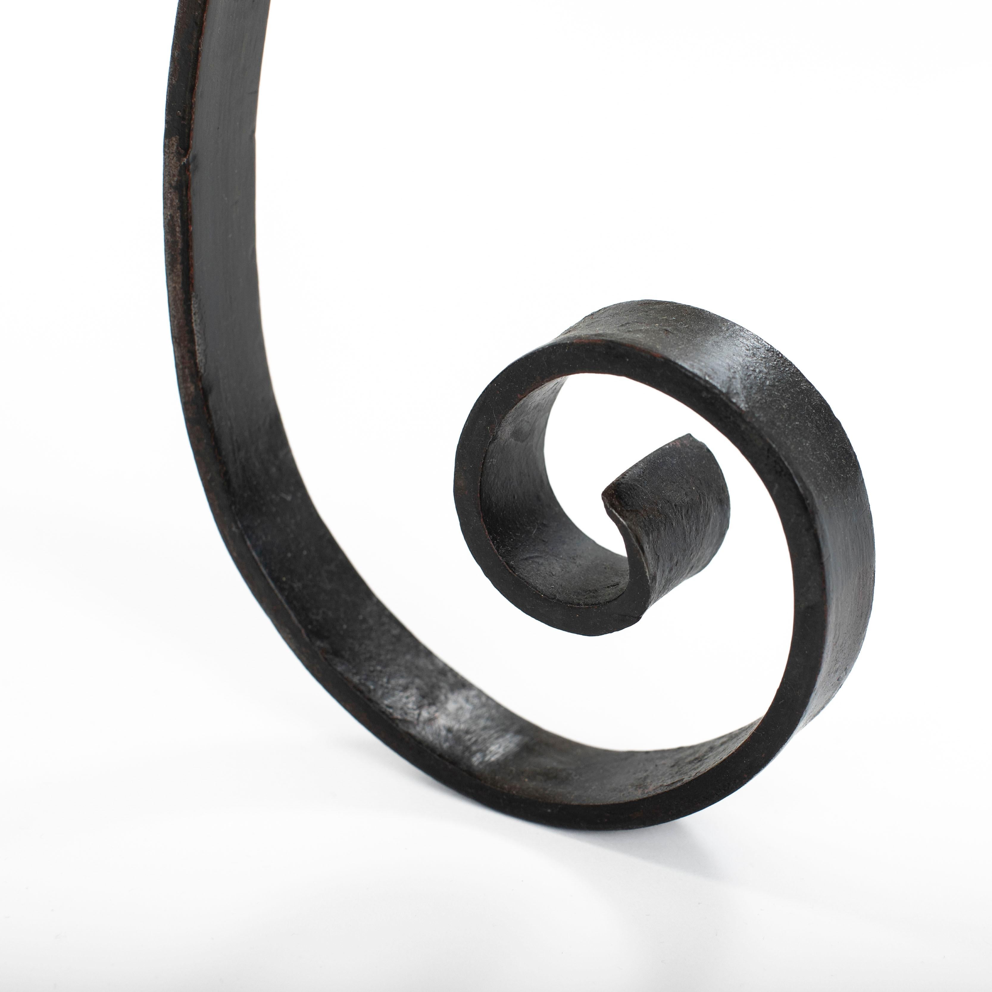 Panchina Art Déco in ferro forgiato con tessuto Bouclé bianco sporco Portogallo anni '20 in vendita 4