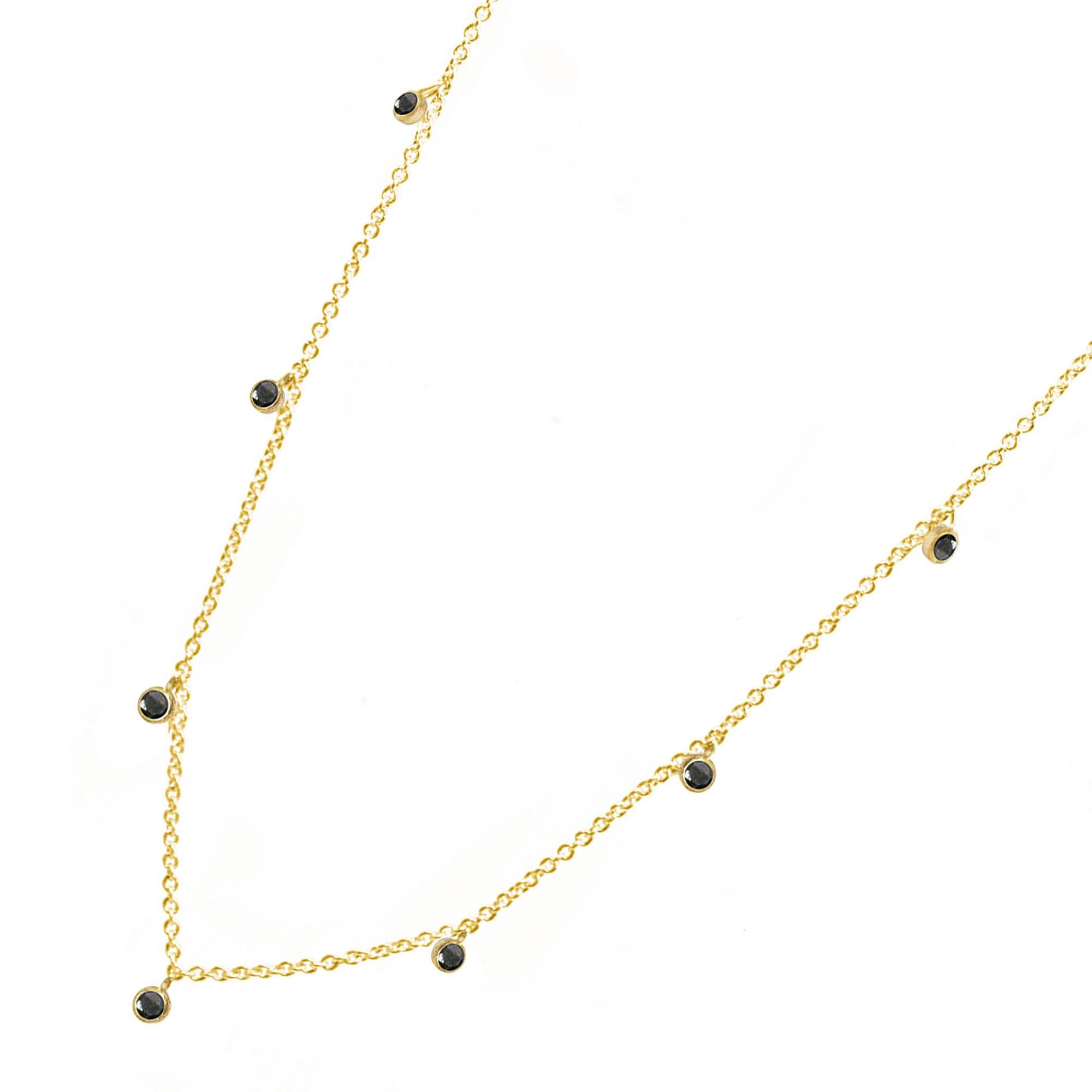 Contemporary Forged Natural Diamond Gold 18k Necklace For Sale