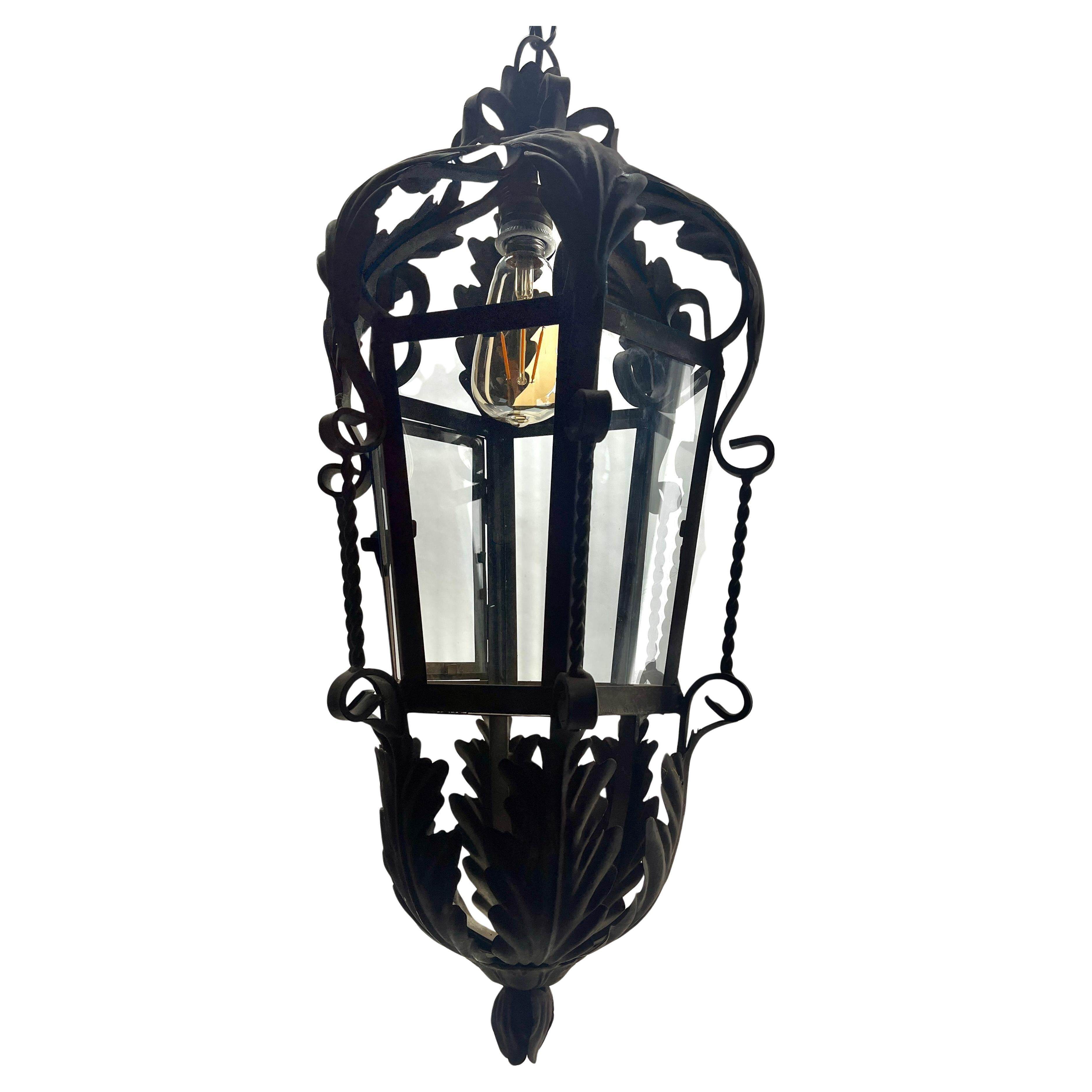 Arts and Crafts Lampada a sospensione in vetro trasparente con lampadina o con candela in vendita