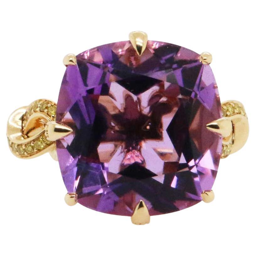 'Forget me Knot' Amethyst and Yellow Diamond Cocktail Ring in 18ct Yellow Gold For Sale