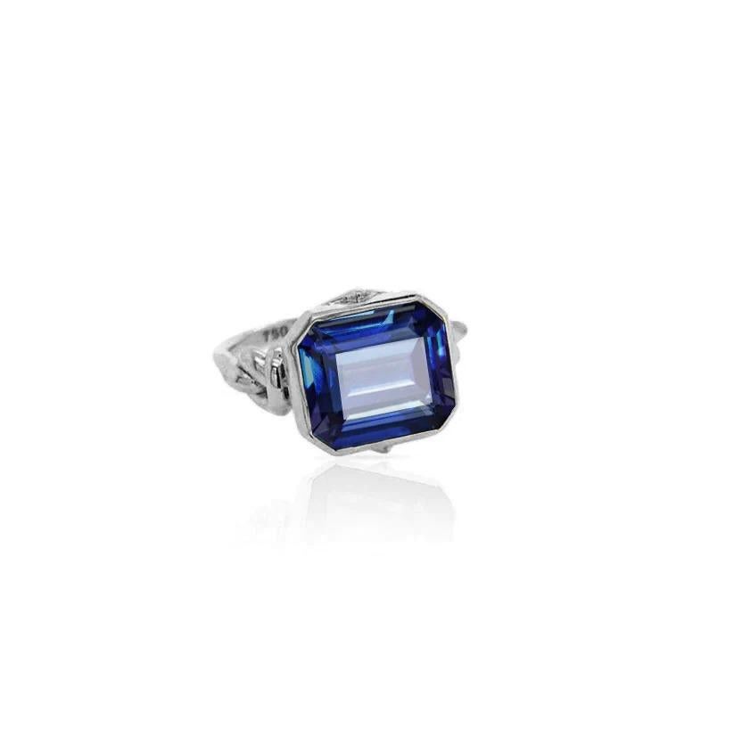 For Sale:  Forget Me Knot Tanzanite Ring in 18ct White Gold 3