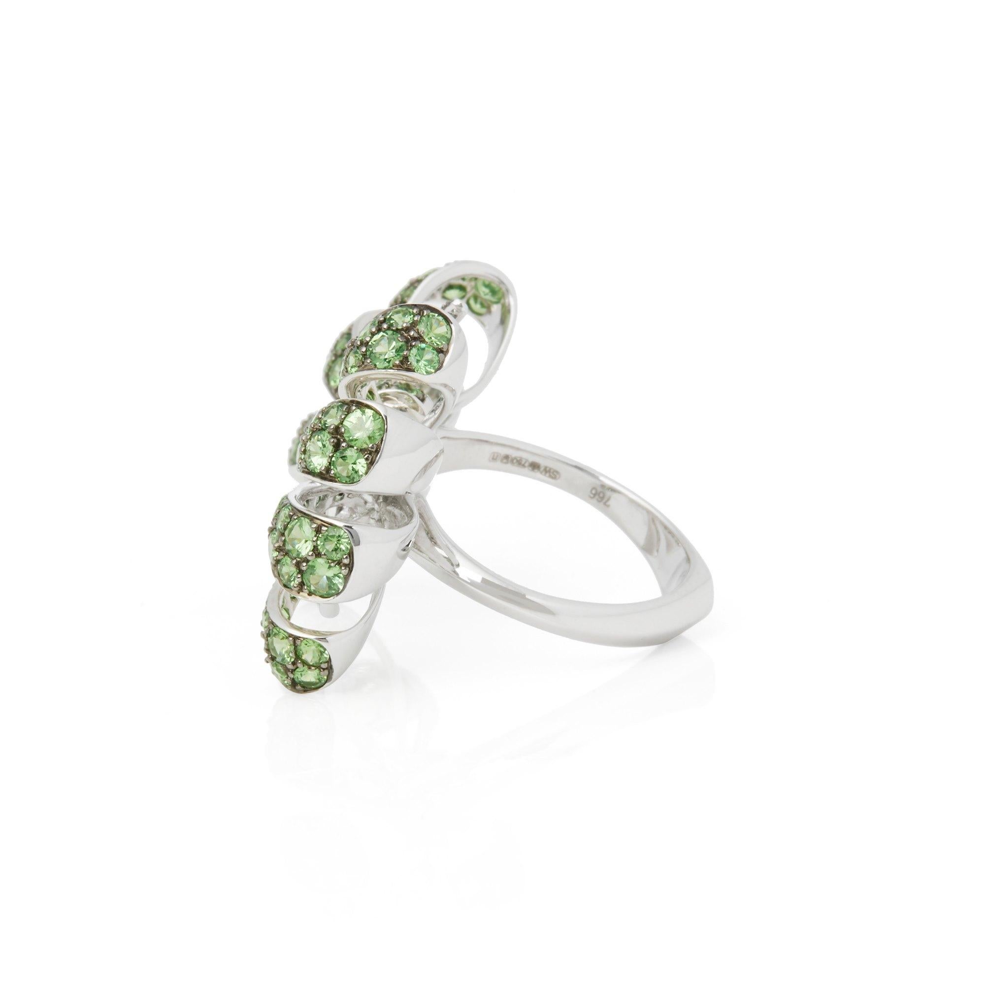 Forget me Not 18 Carat White Gold Pave Tsavorite Bow Ring In Excellent Condition For Sale In Bishop's Stortford, Hertfordshire