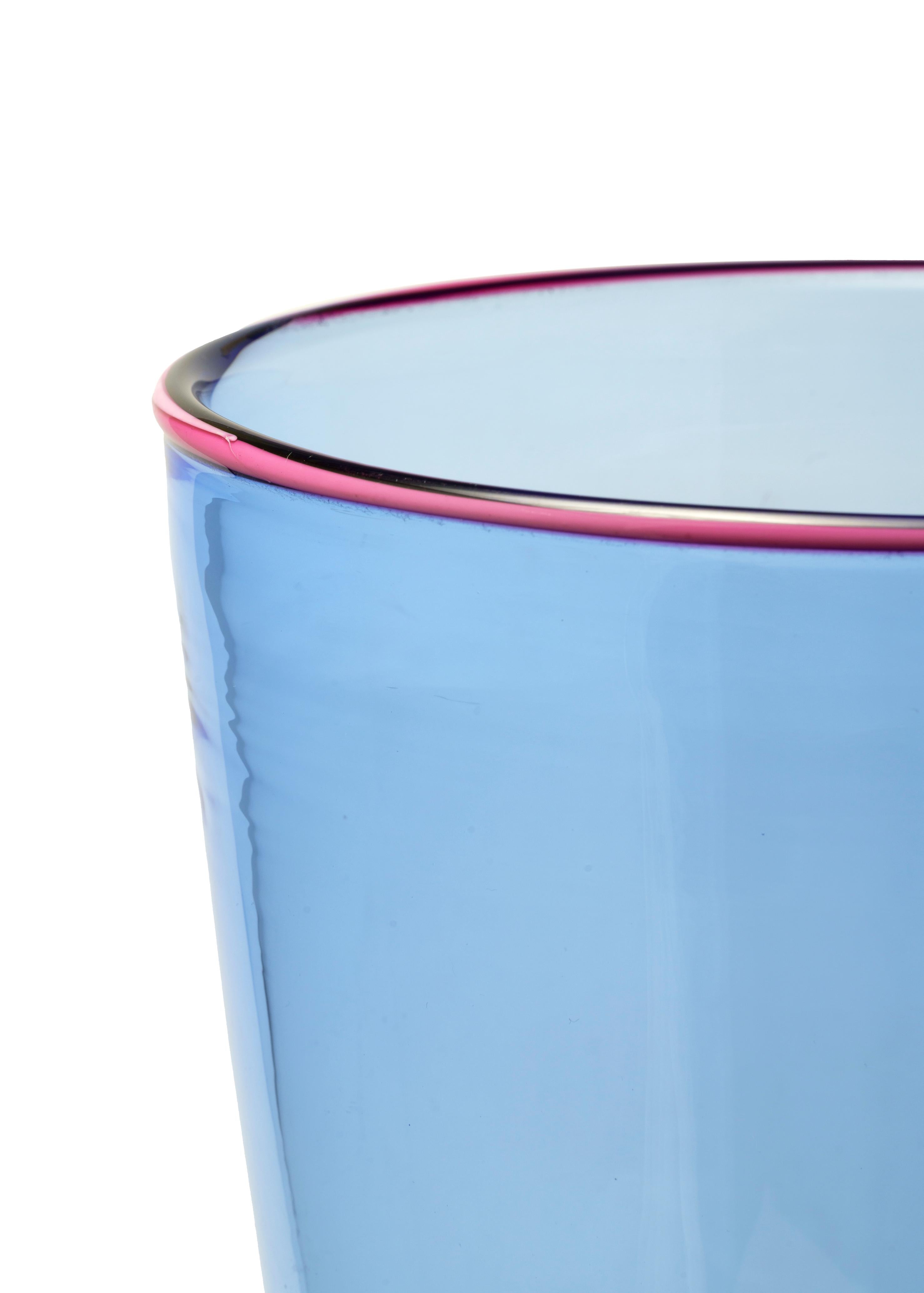The Forget Me Not vase is one of the newest additions to Giberto's collection, a piece that embodies both
delicacy and timelessness. 
Hand-blown in Murano, it is crafted in a soft, translucent light blue and finished with a baby pink rim, a detail
