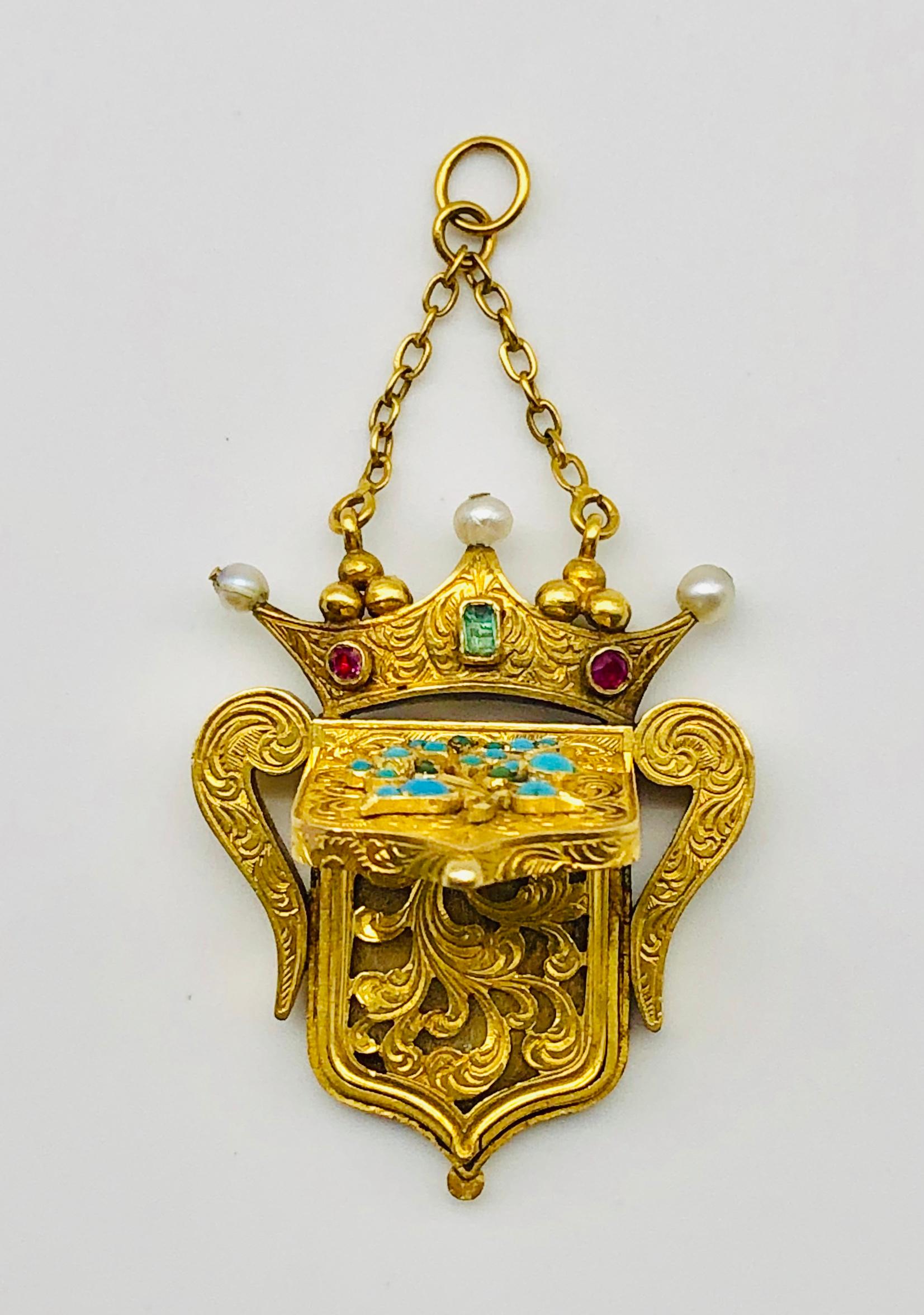 Antique Forget Me Not Vinaigrette Crown Pearl Emerald Ruby Gold Locket Pendant In Excellent Condition For Sale In Munich, Bavaria