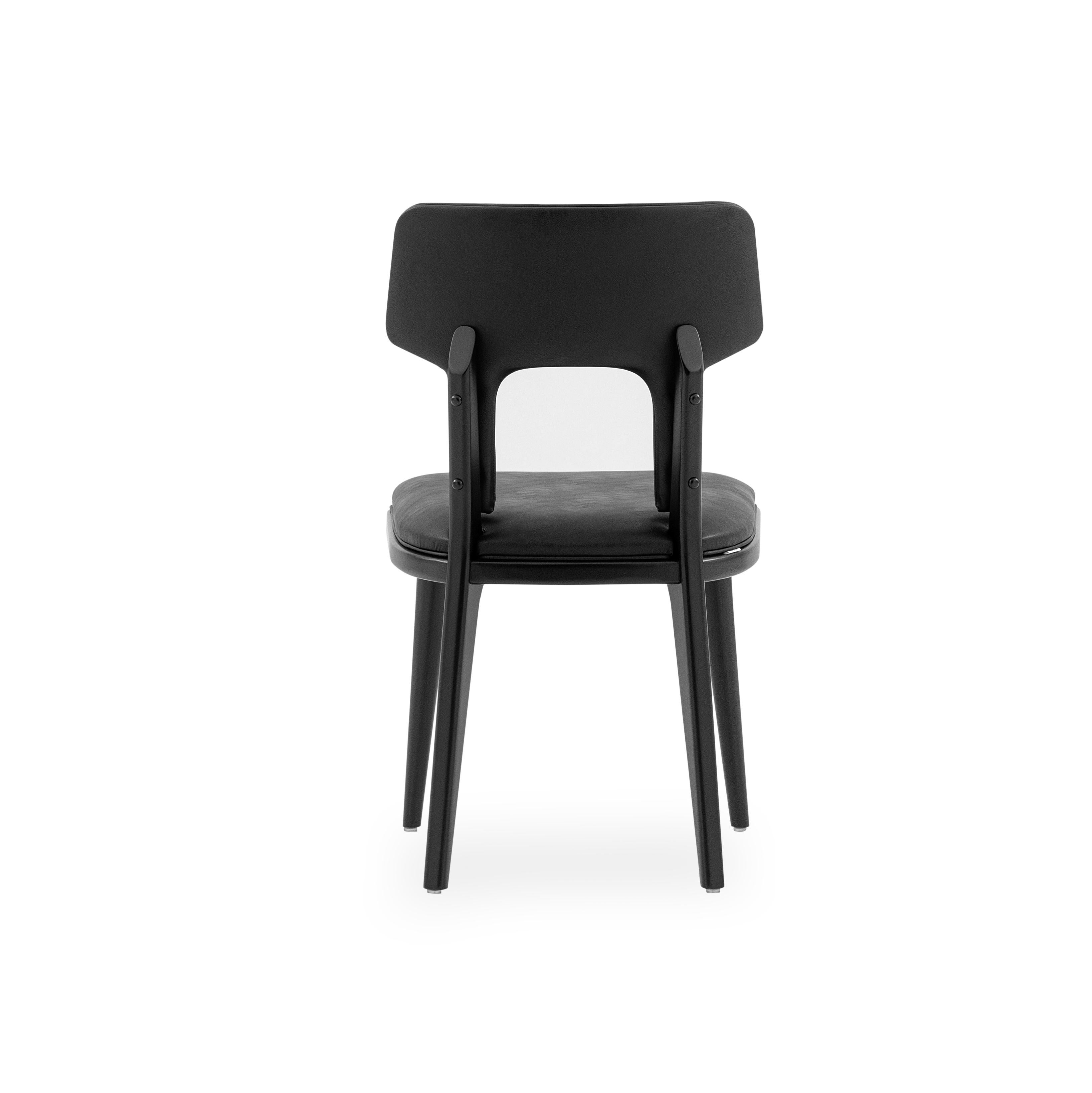 XXIe siècle et contemporain Chaise de salle à manger fourchette en tissu noir et finition en bois noir, lot de 2 en vente