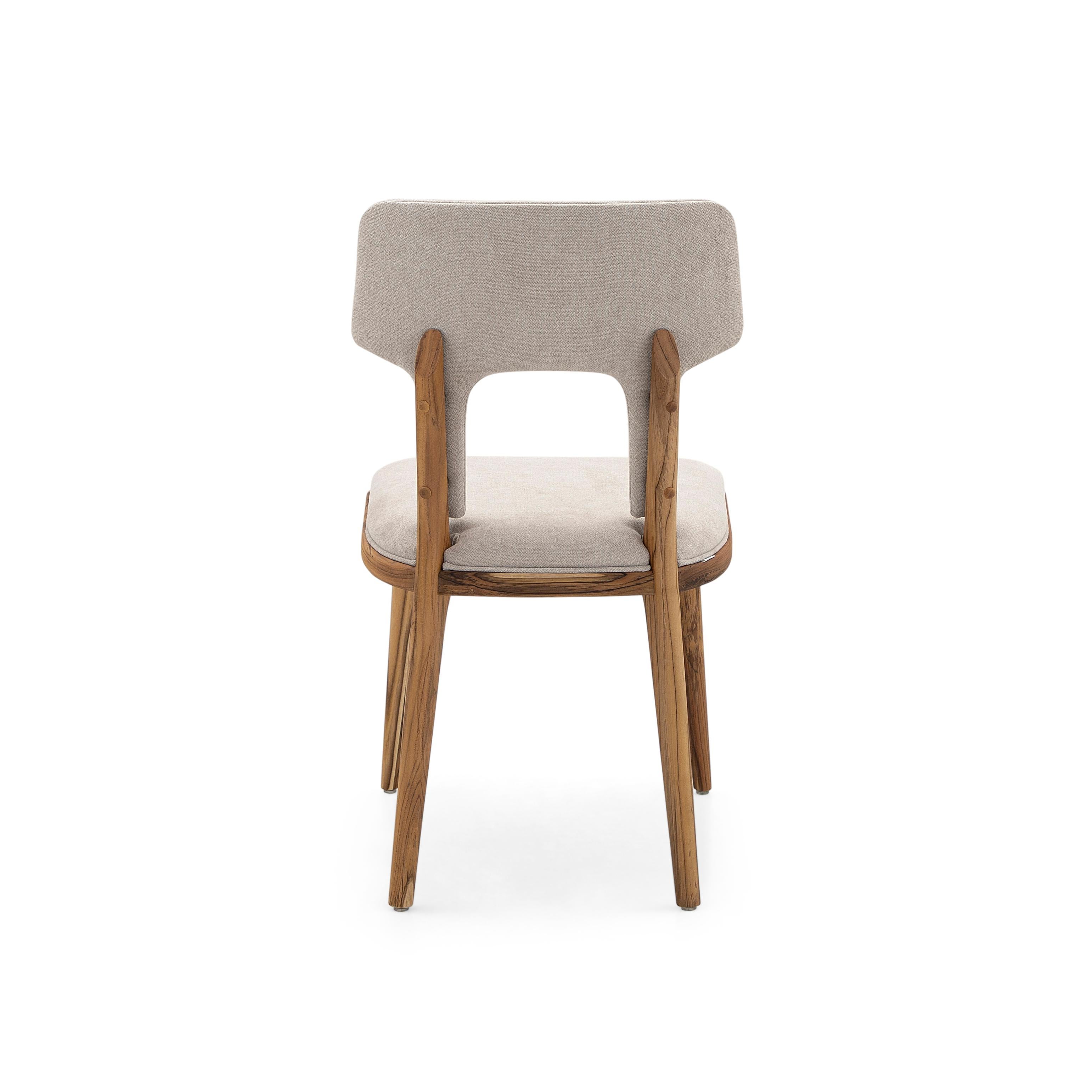 Moderno Coppia di sedie da pranzo in teak personalizzabili con rivestimento beige chiaro - Fork Line in vendita