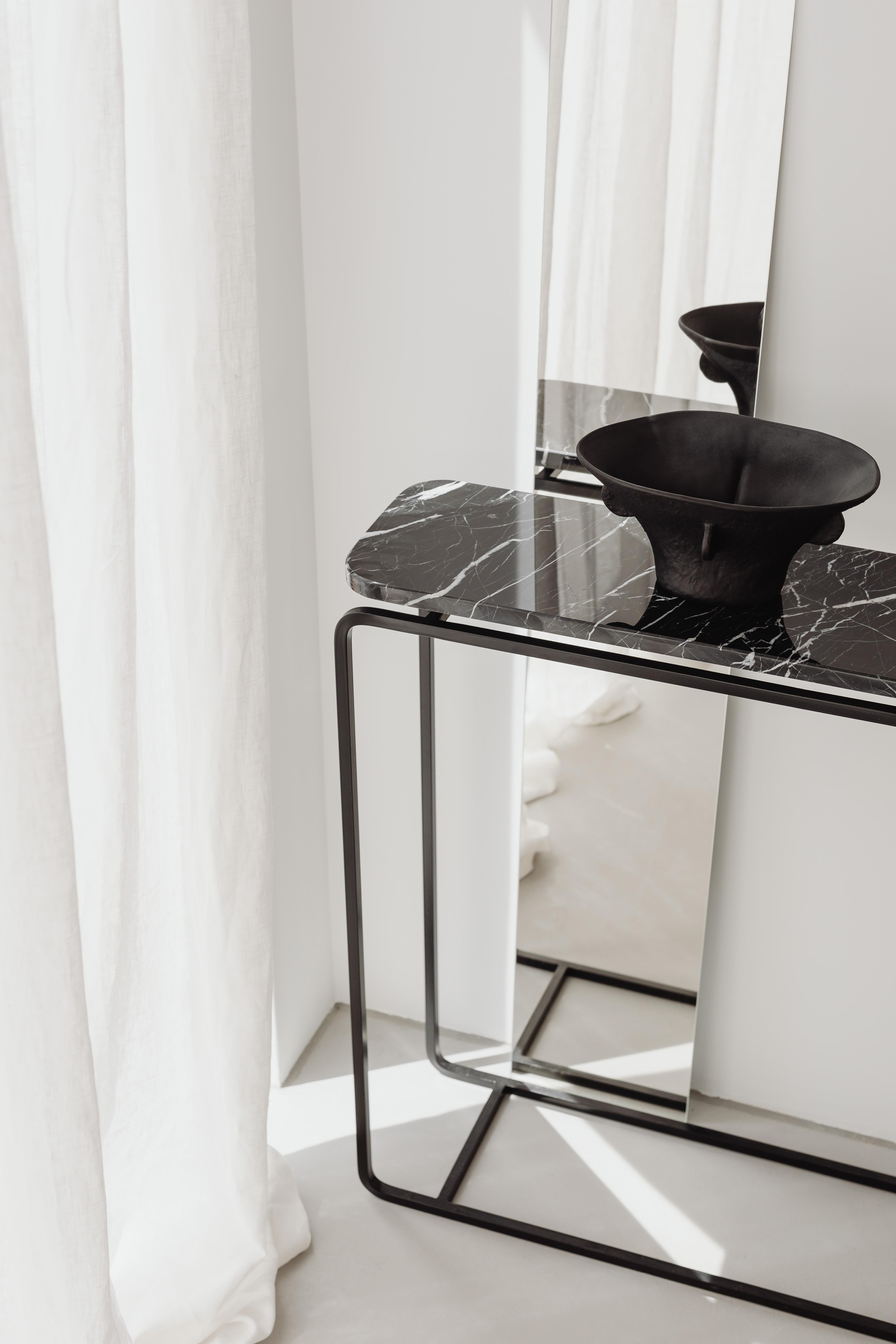 Form-C S Black Console Table by Un’common In New Condition For Sale In Geneve, CH