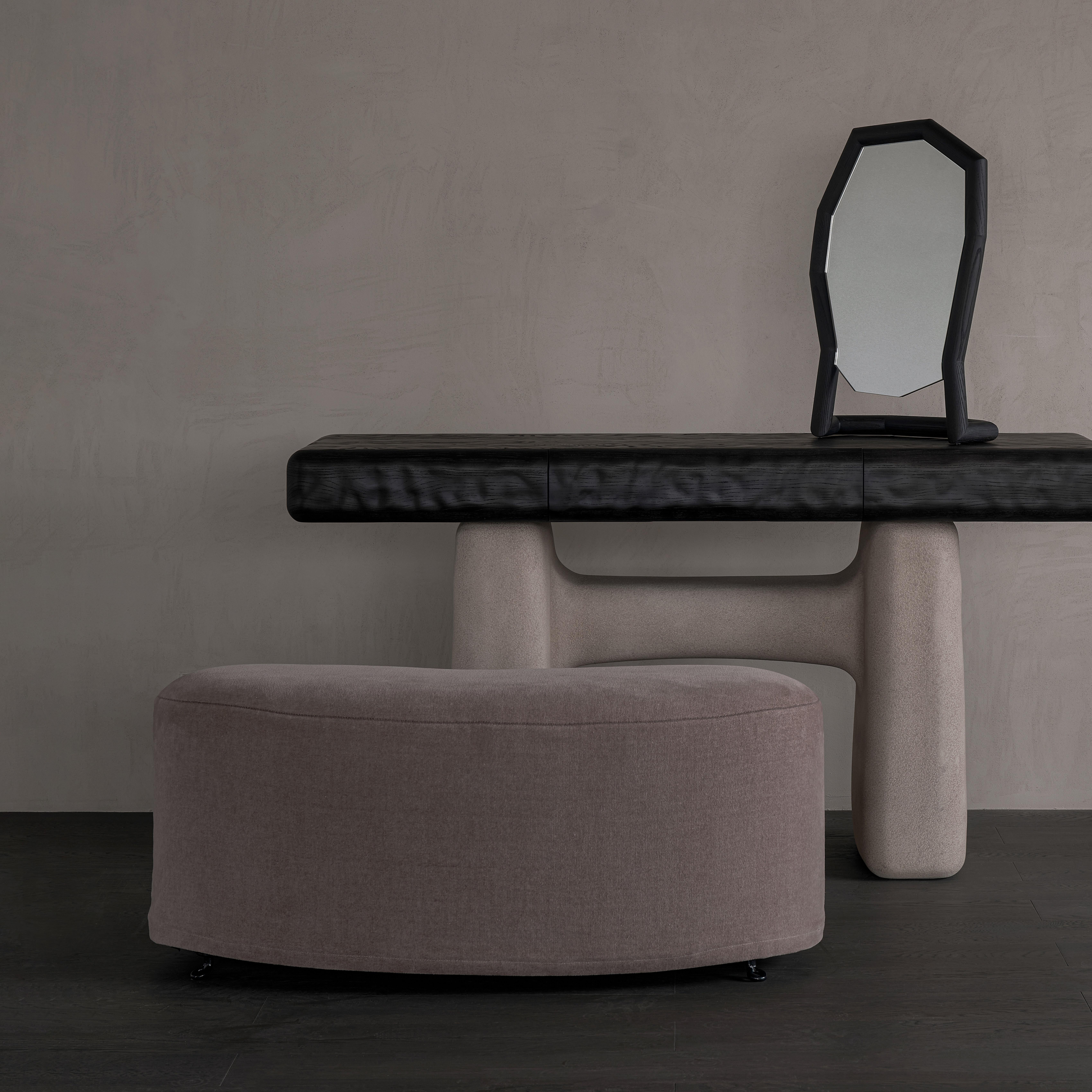 Form Dressing Table by DAaZ In New Condition For Sale In Geneve, CH