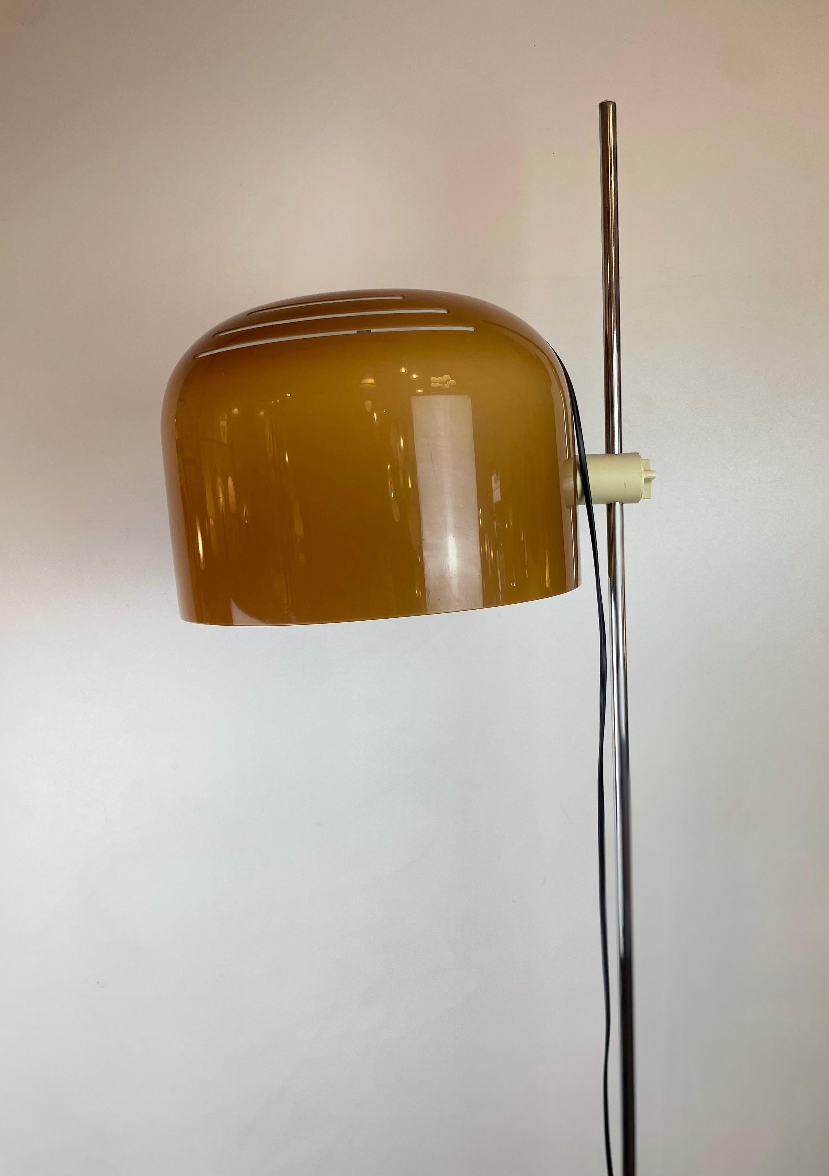 FORMA Floor Lamp by L. Massoni for iGuzzini, 1960s In Good Condition For Sale In Brussel, BE